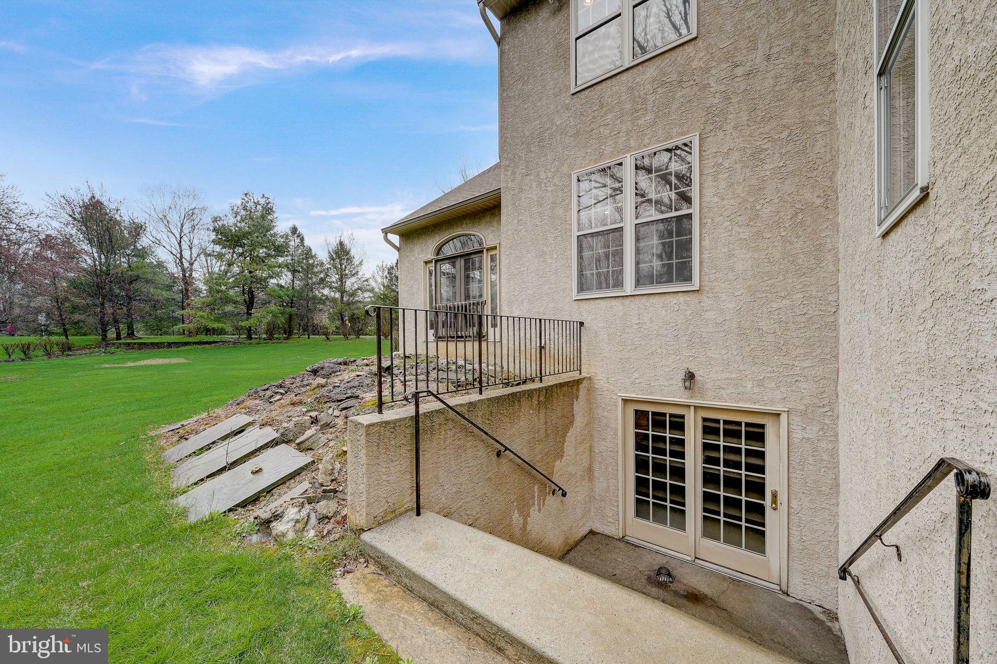 SWEDESFORD CHASE - Residential