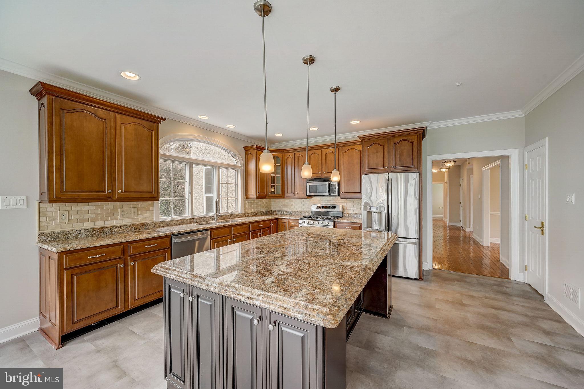 SWEDESFORD CHASE - Residential