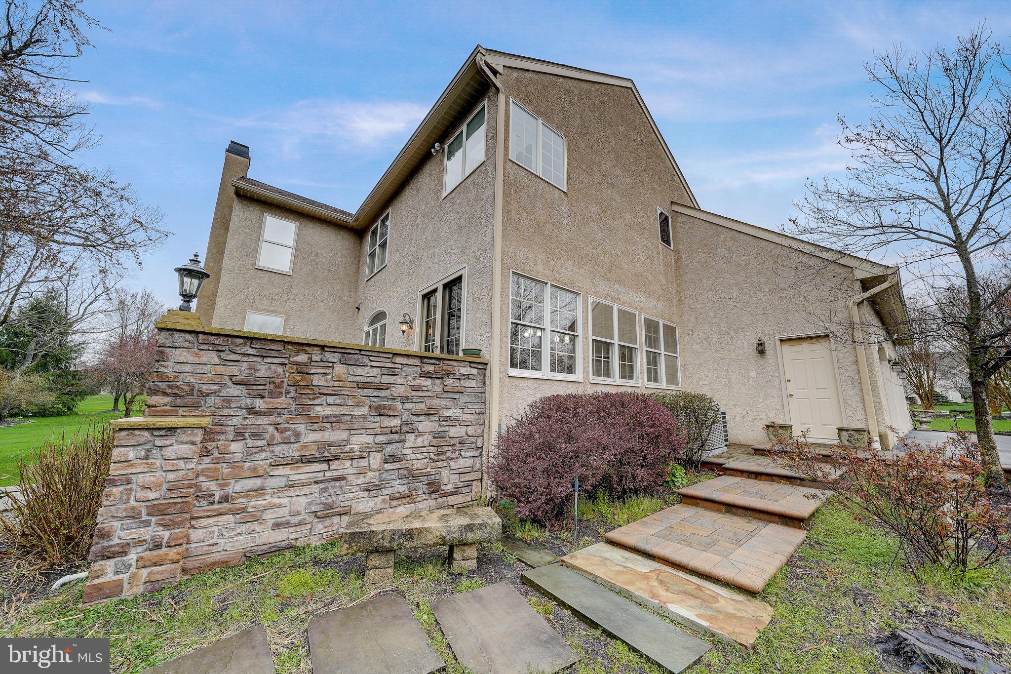 SWEDESFORD CHASE - Residential