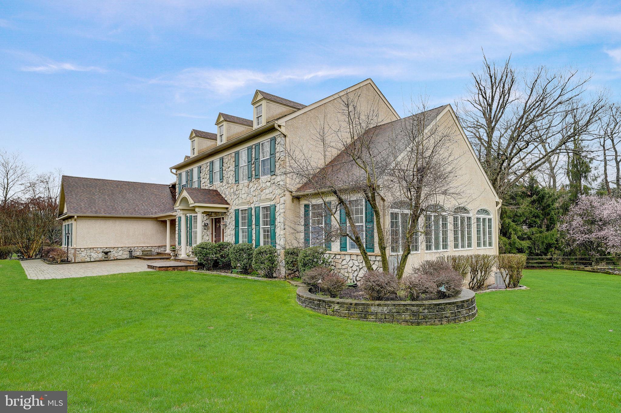 SWEDESFORD CHASE - Residential