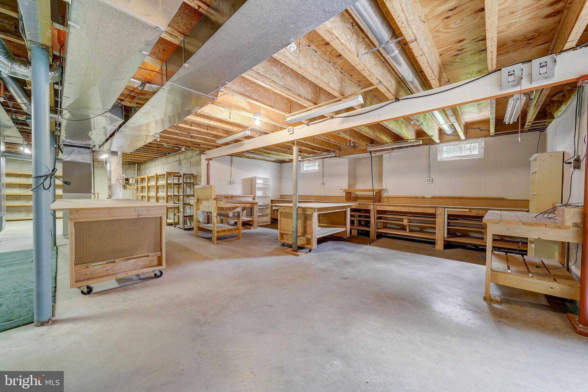 SWEDESFORD CHASE - Residential