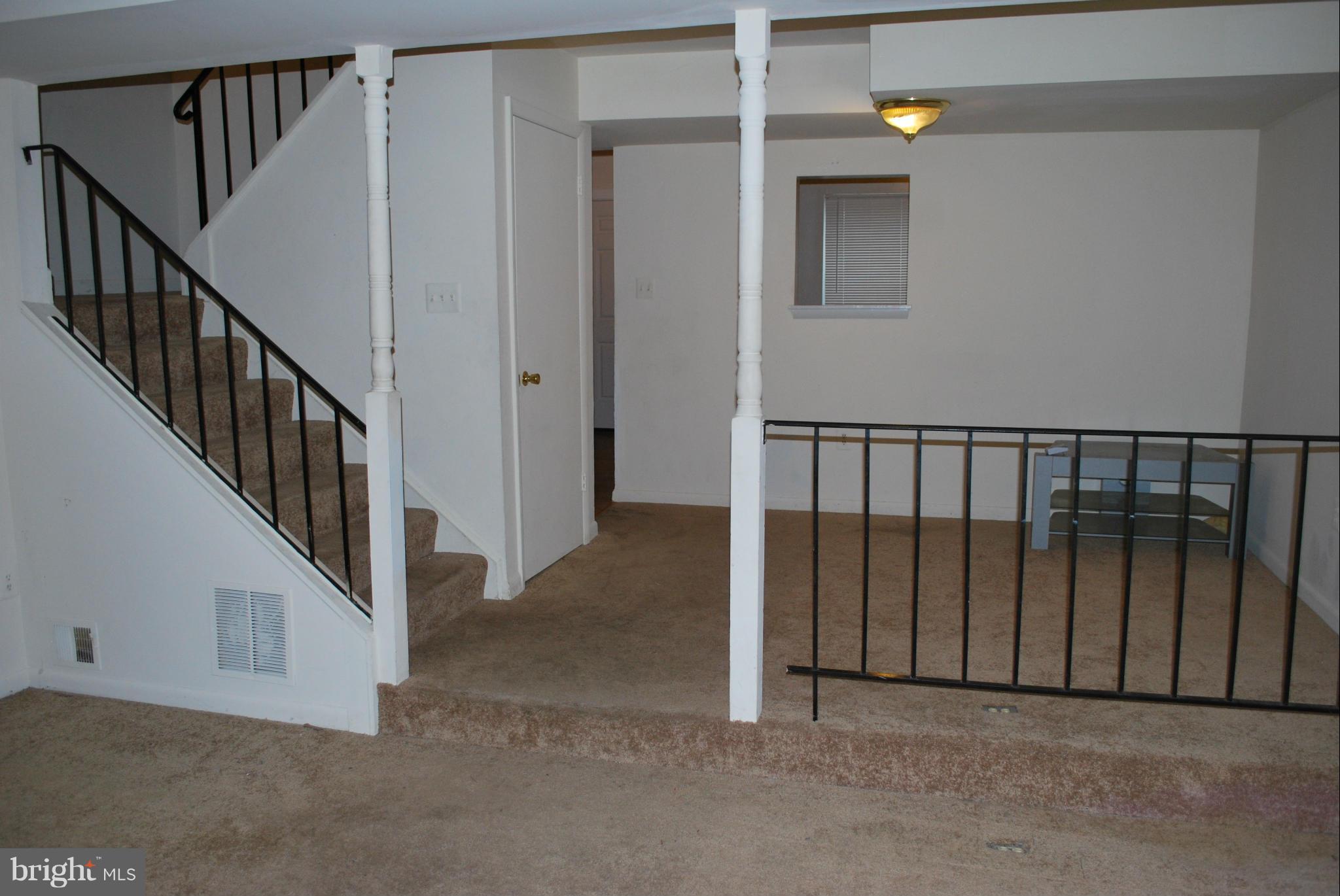 DALE CITY - Residential Lease