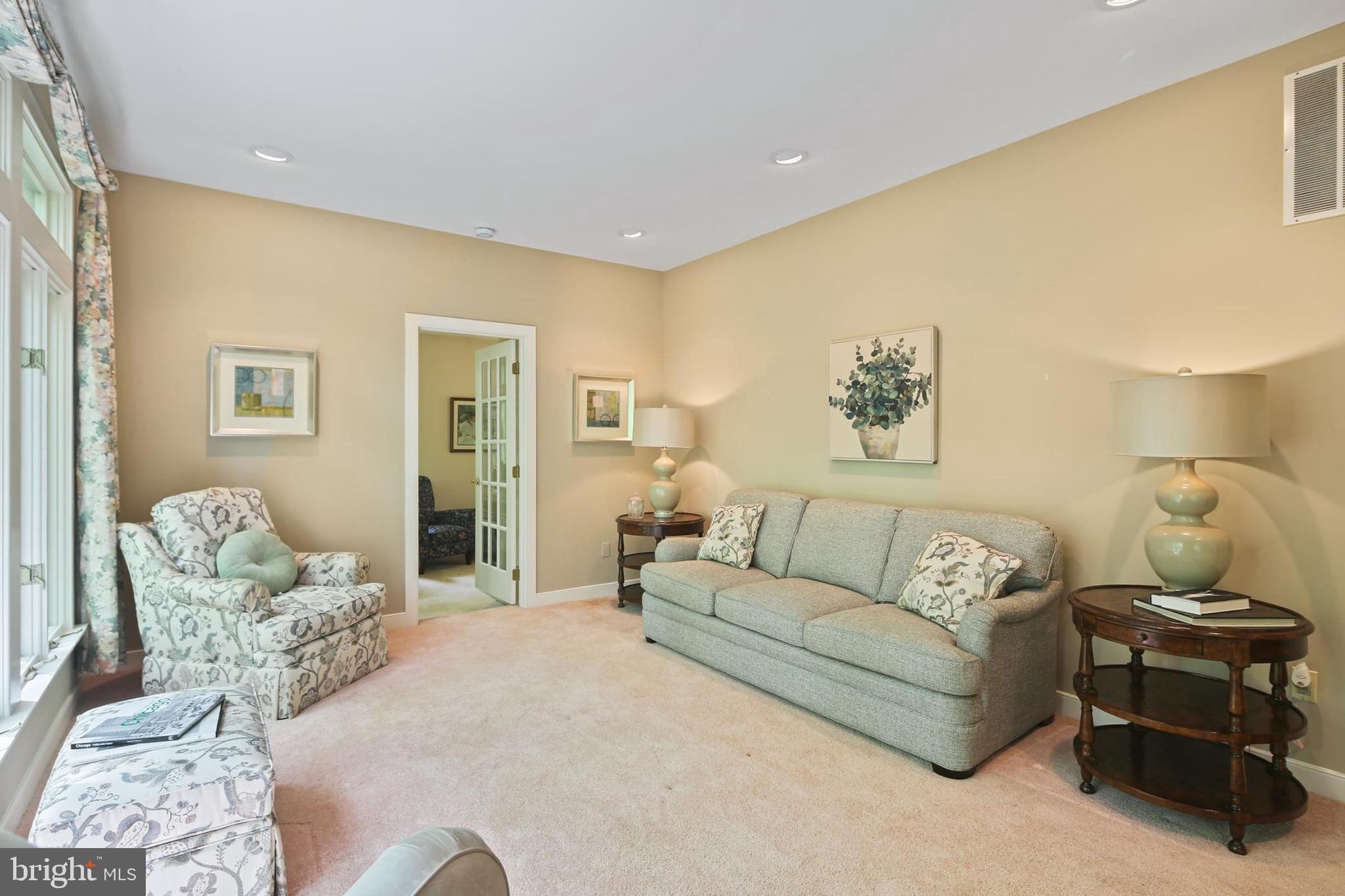 HIGHLAND - Residential