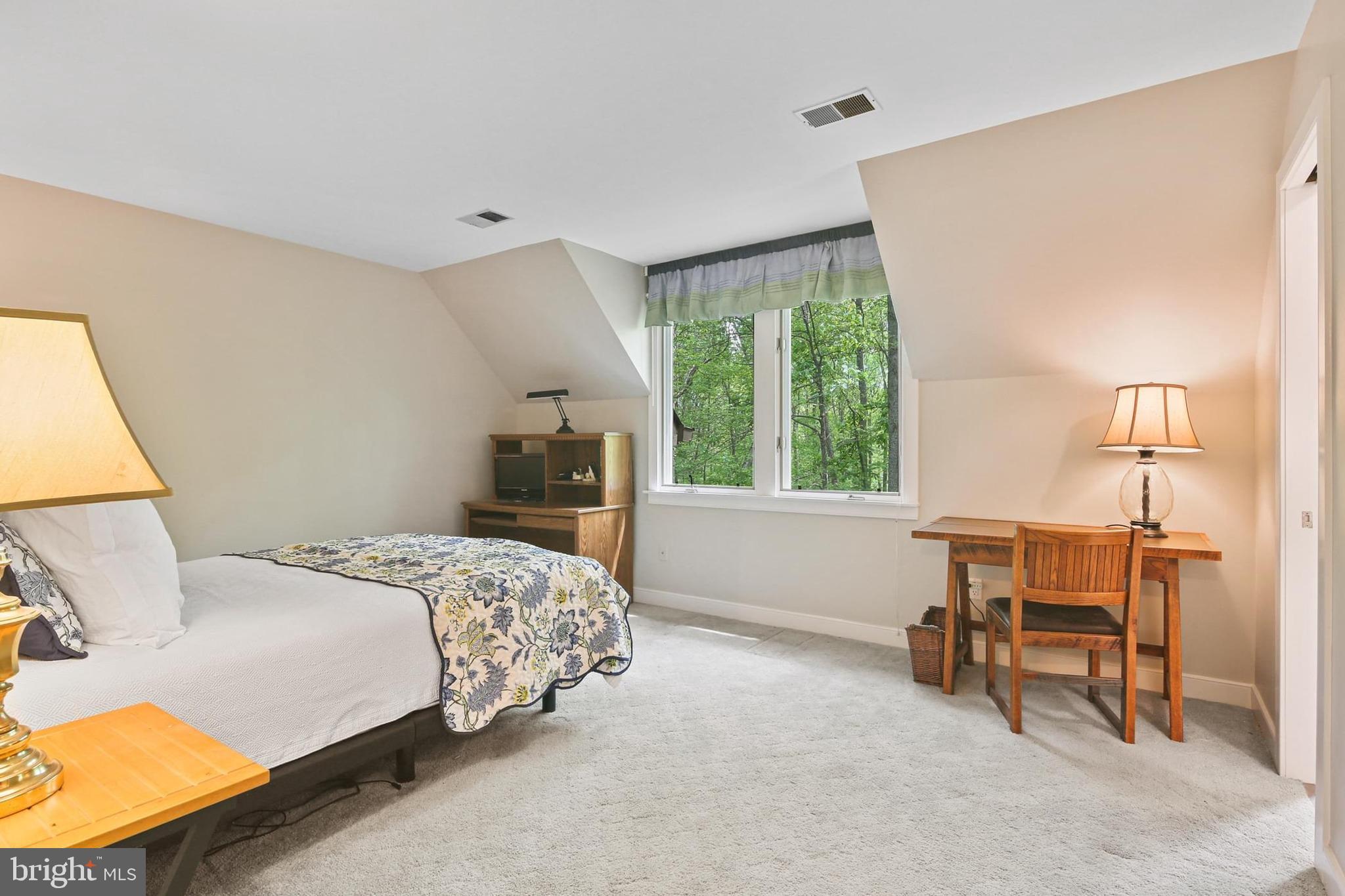 HIGHLAND - Residential