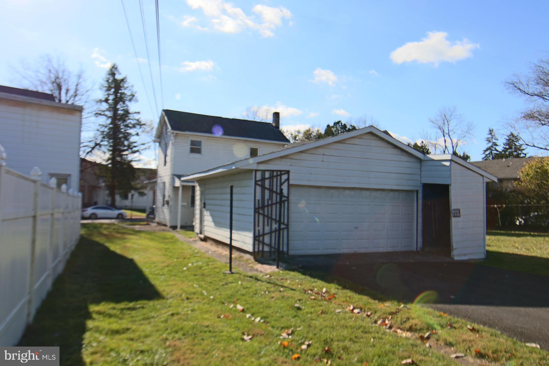 HIGHSPIRE - Residential Income