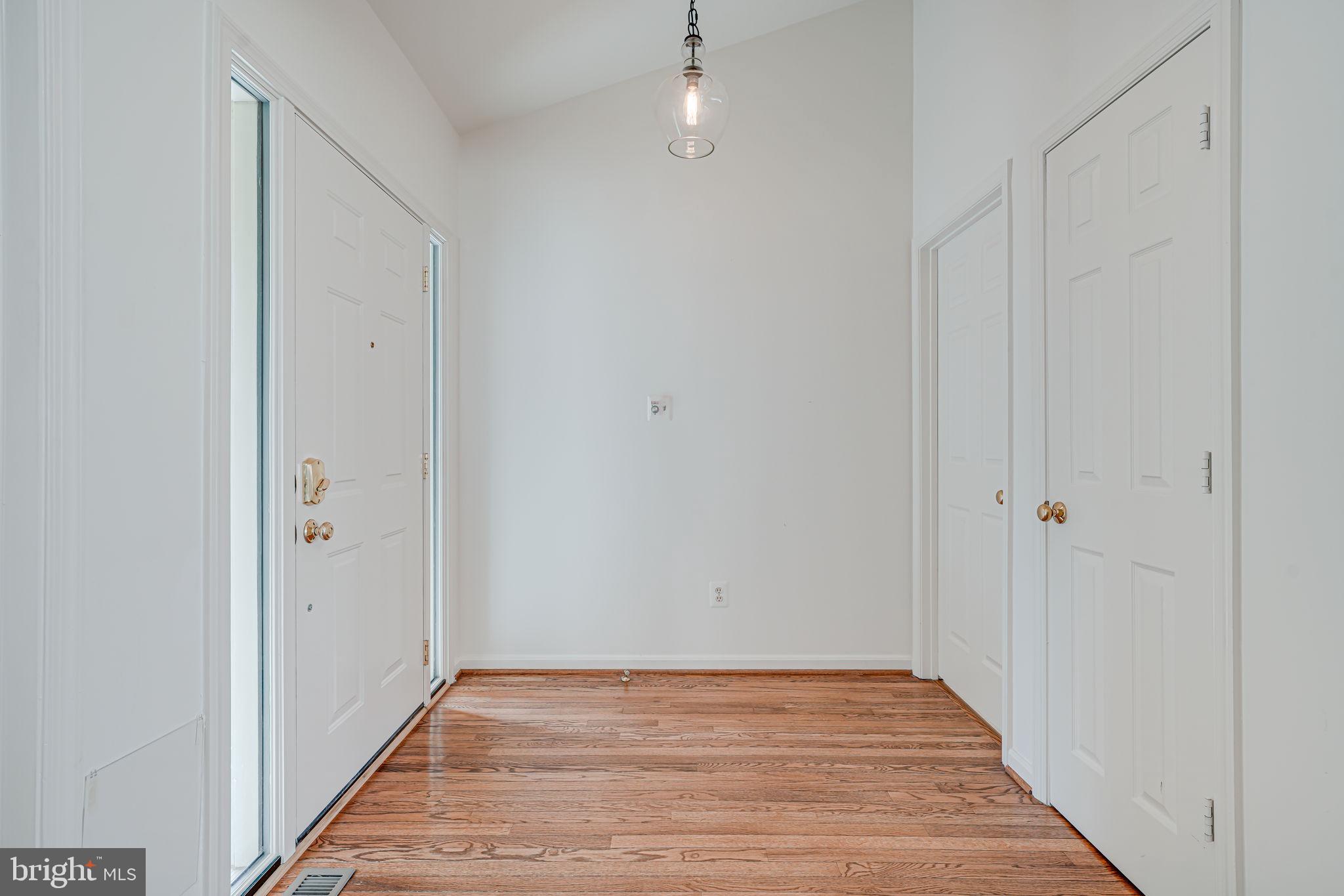 EXETER - Residential