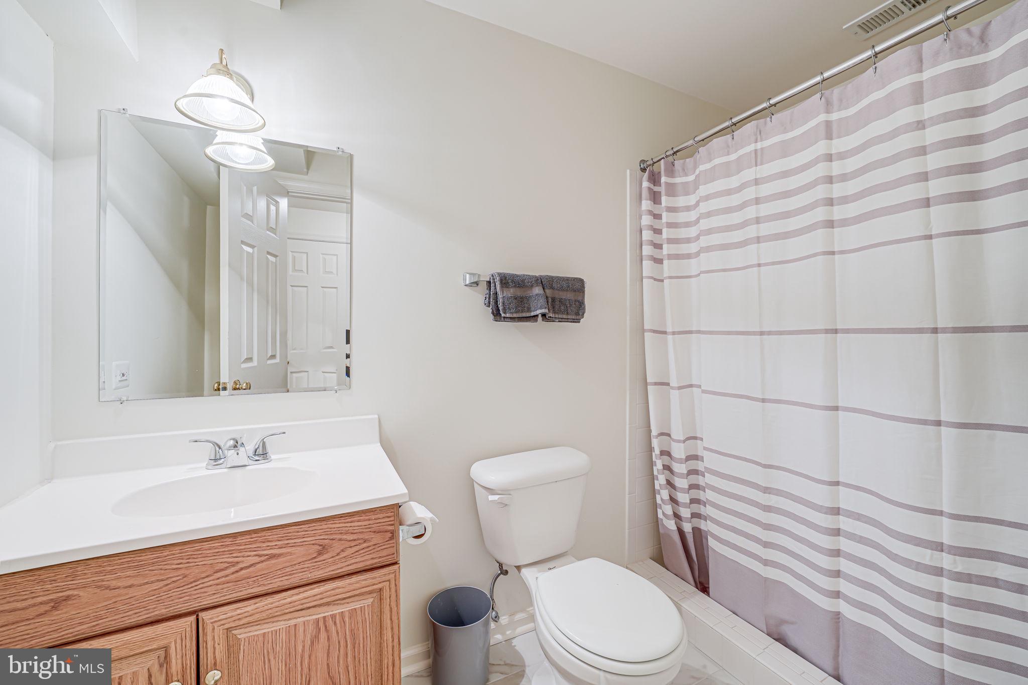 EXETER - Residential