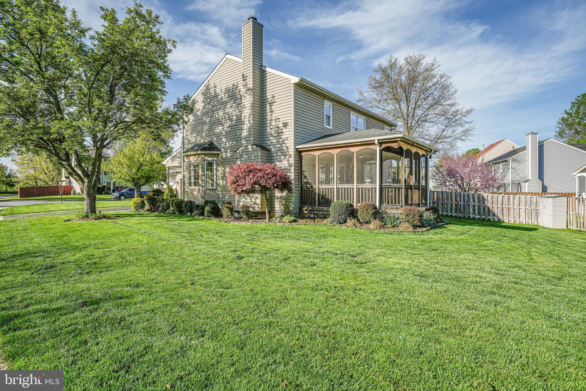 703 SOUTHVIEW PLACE NE