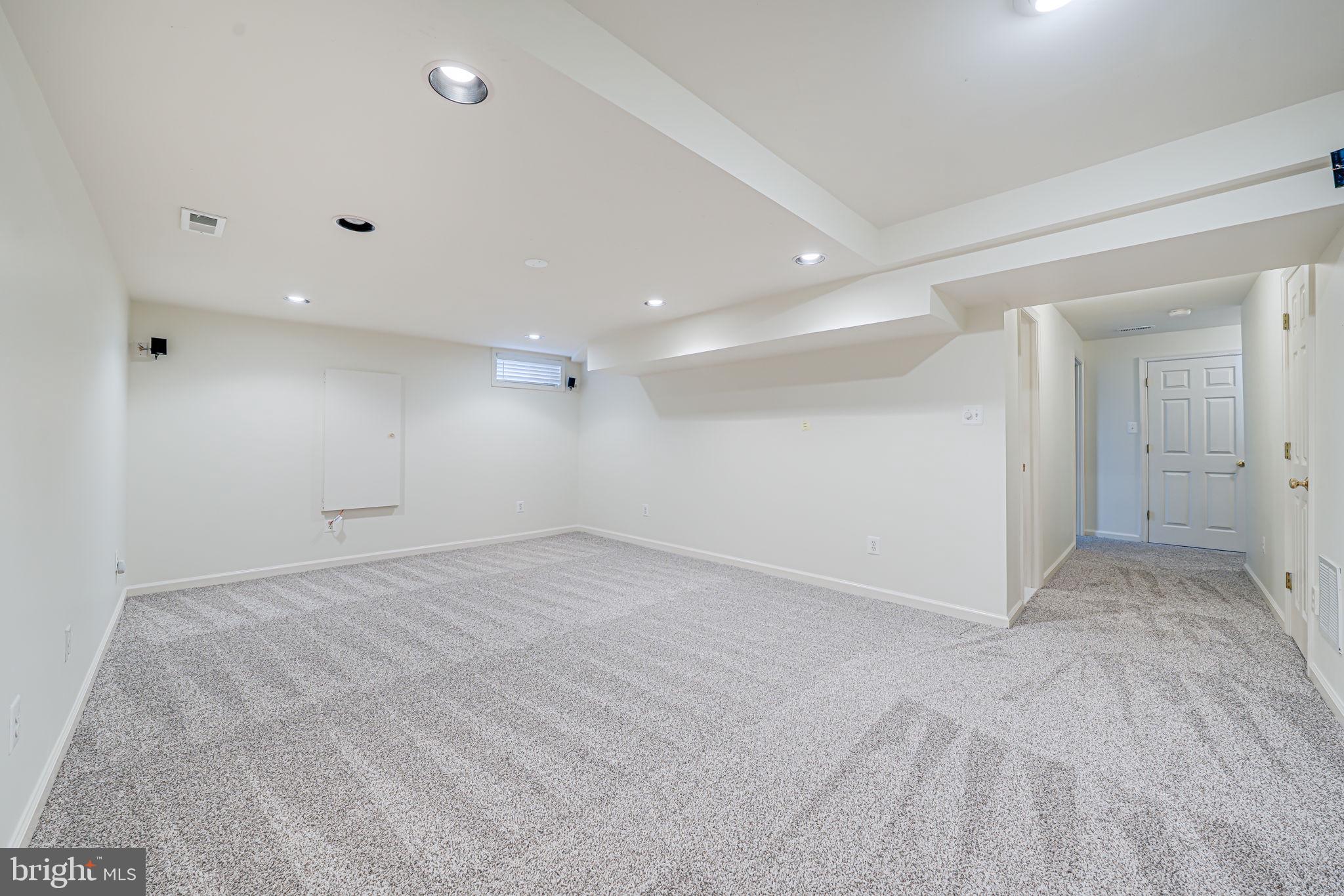 EXETER - Residential