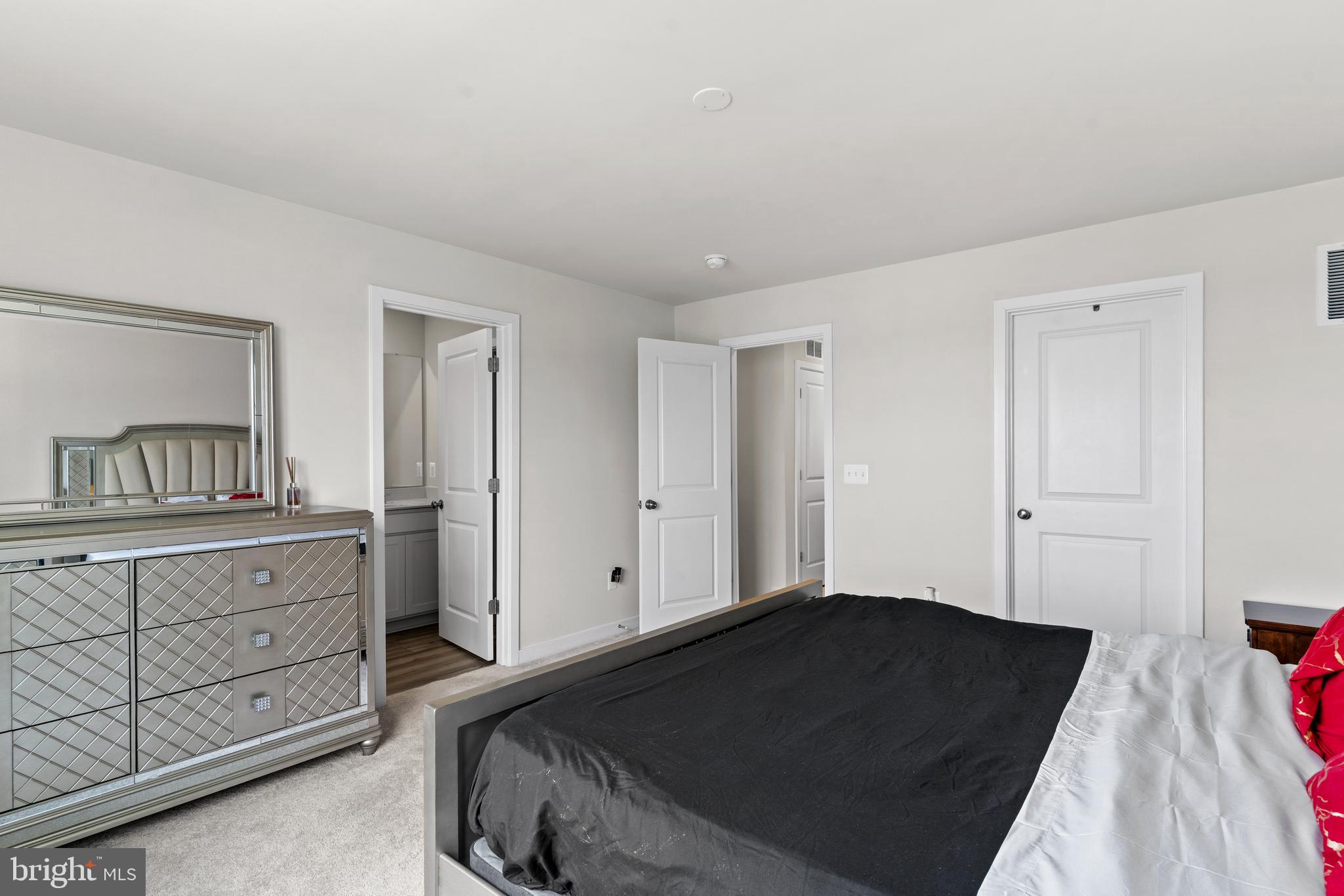 CLEVENGER CORNER VILLAGE - Residential