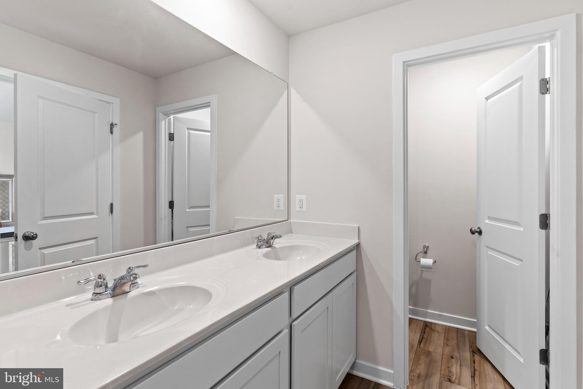 CLEVENGER CORNER VILLAGE - Residential