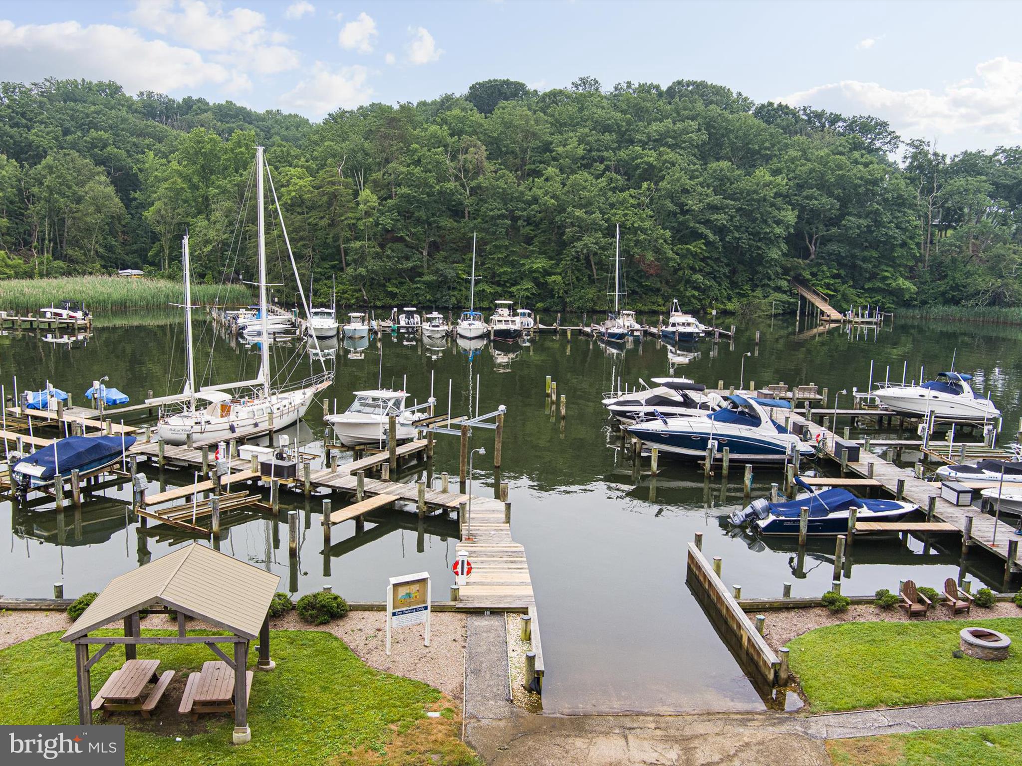 SEVERN VIEW - Residential