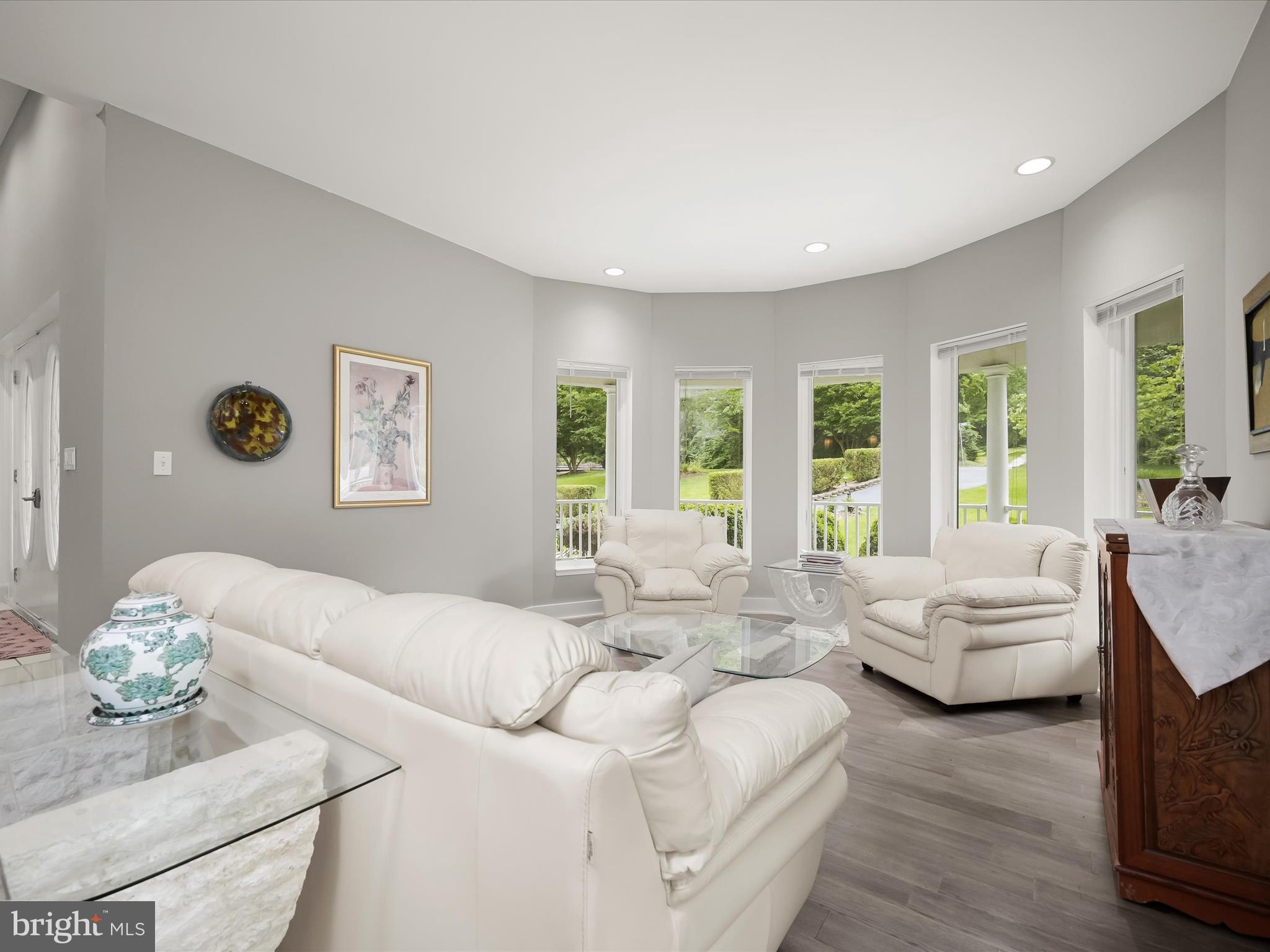 SEVERN VIEW - Residential