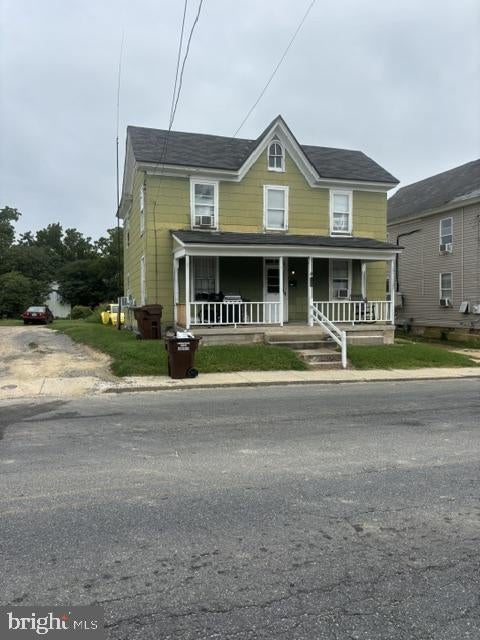 401 CEDAR STREET