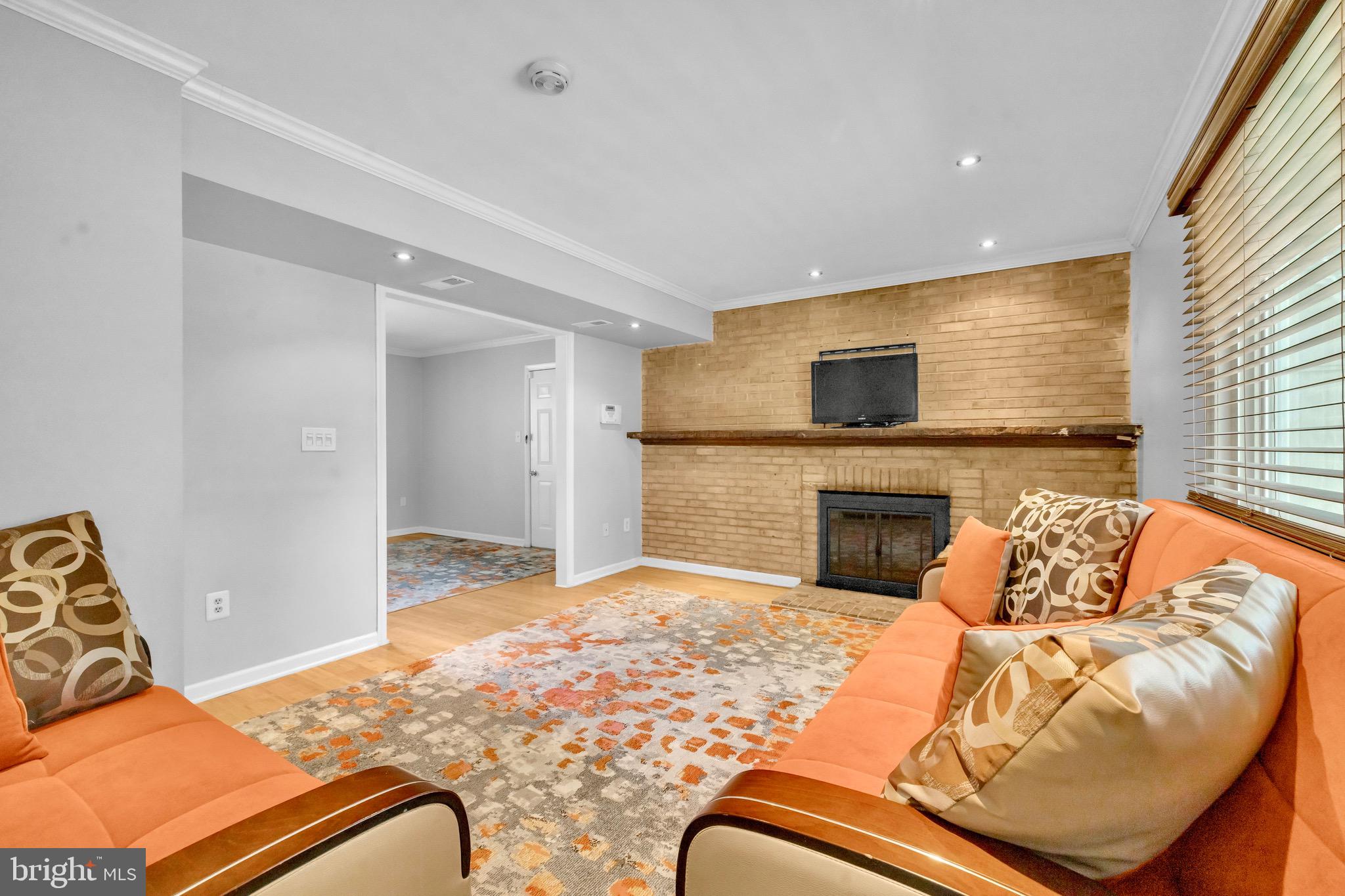 PARKSIDE ESTATES - Residential