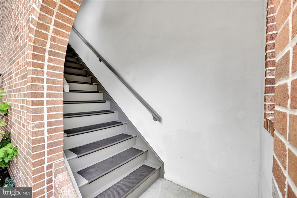 Photo of 251 Black Oak Drive, Lancaster, PA 17602 (MLS # PALA2042484)