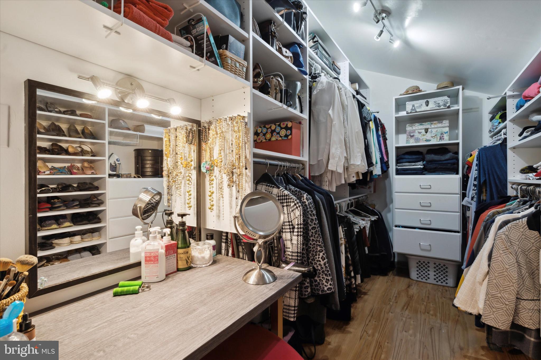 WORTHINGTON MILL F - Residential