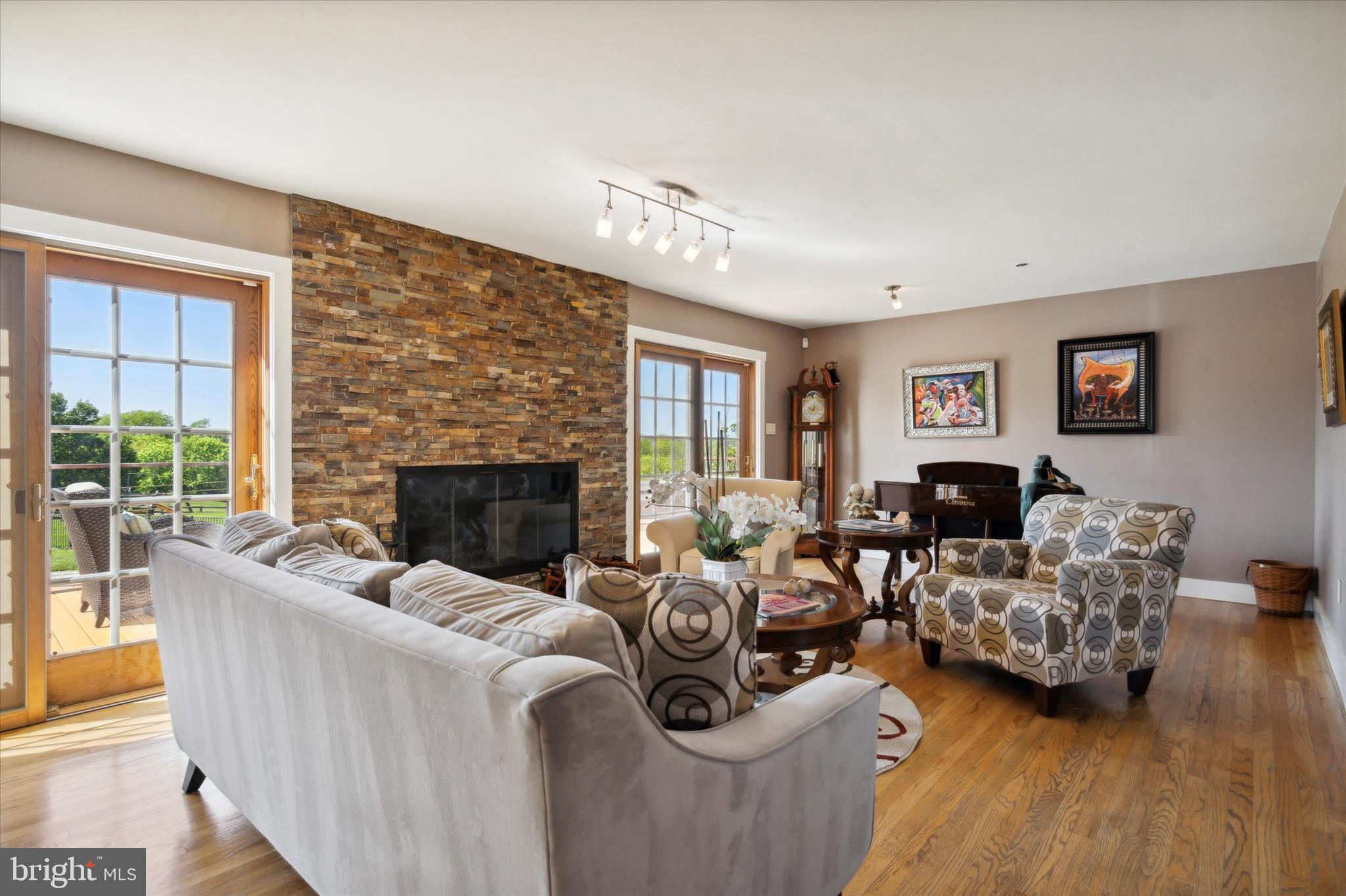 WORTHINGTON MILL F - Residential