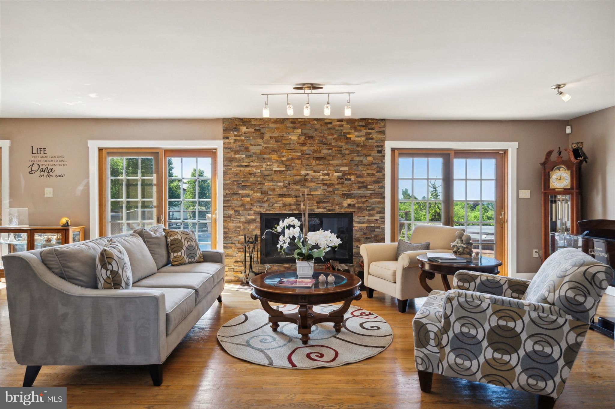 WORTHINGTON MILL F - Residential