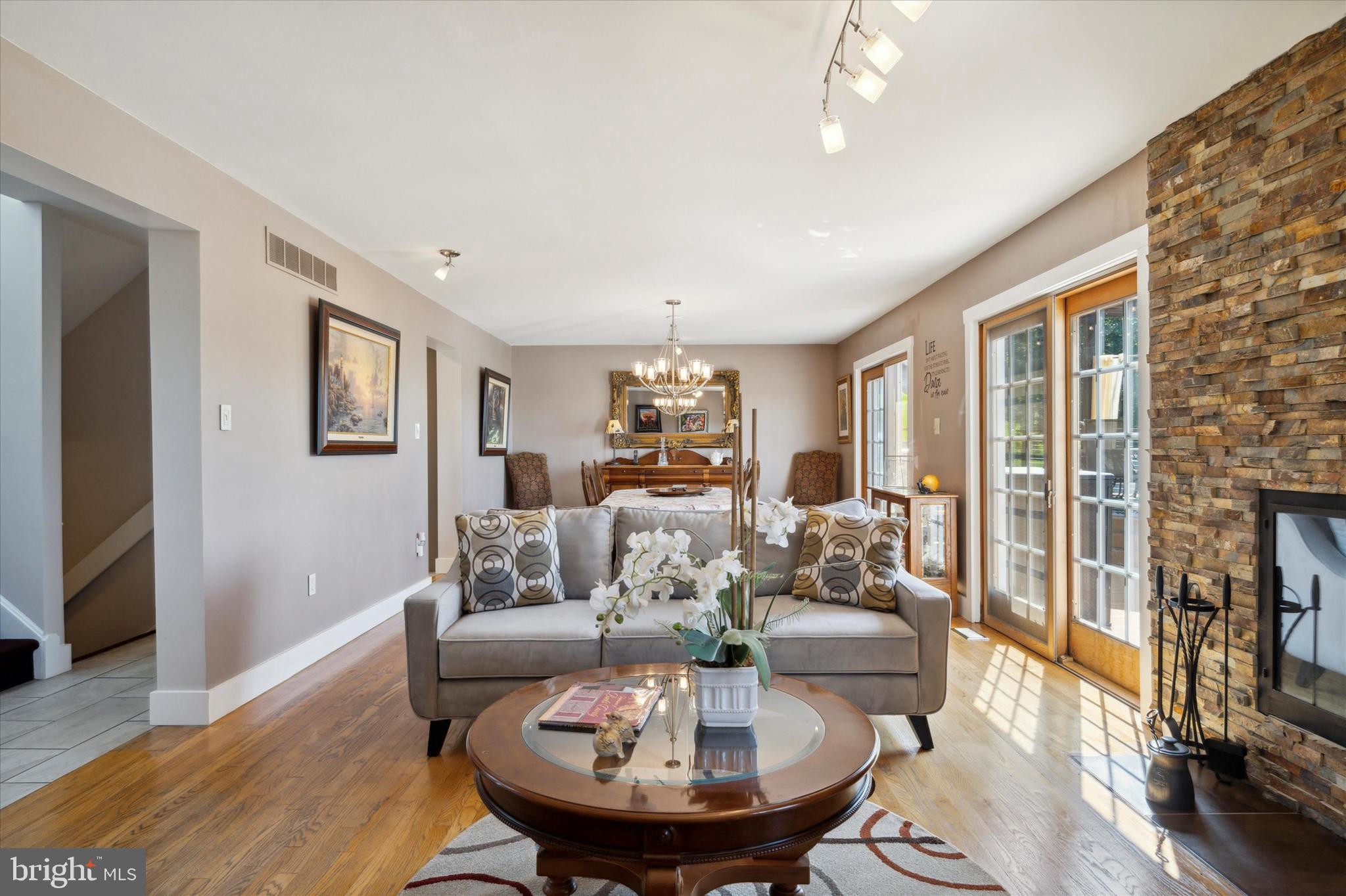 WORTHINGTON MILL F - Residential