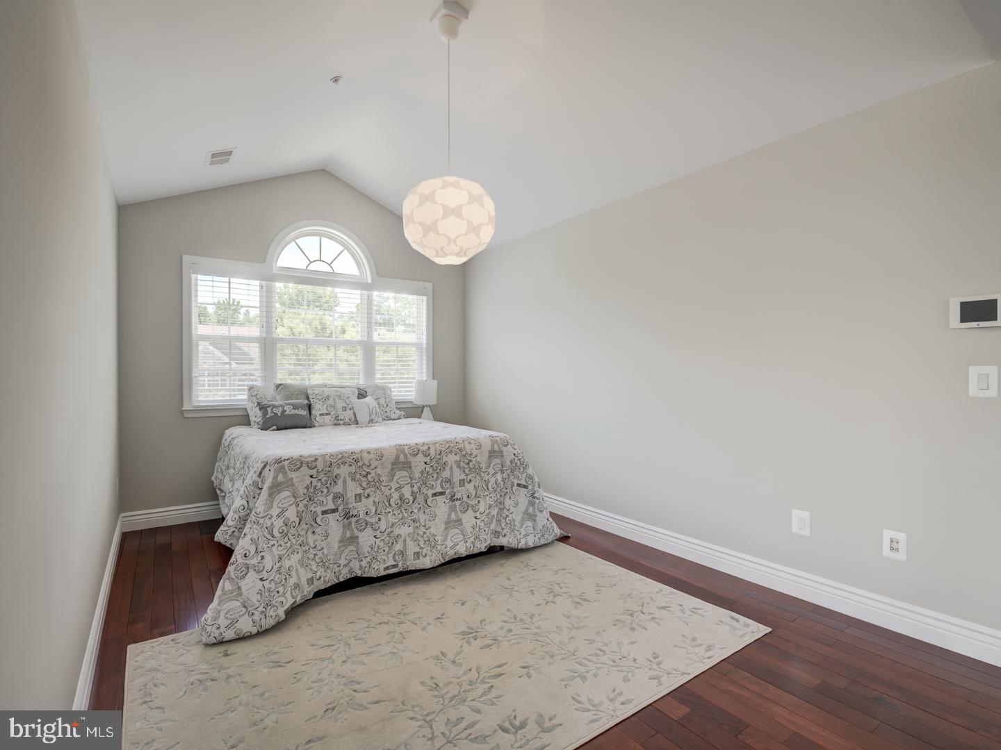 TIMBER RIDGE - Residential