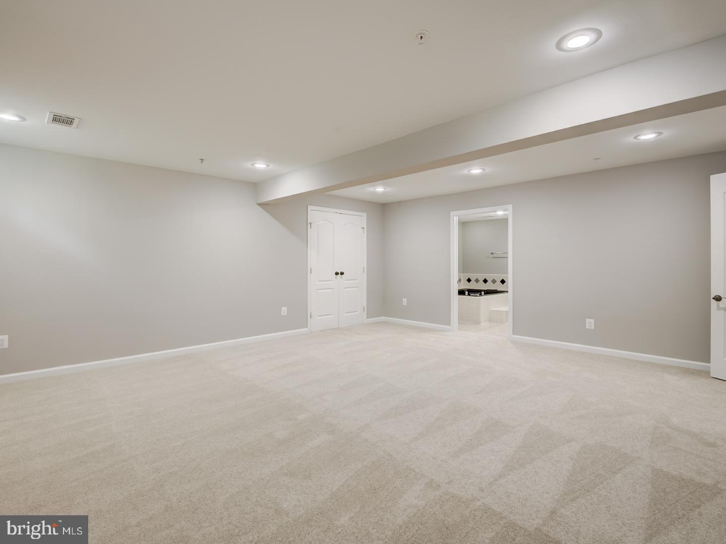 TIMBER RIDGE - Residential