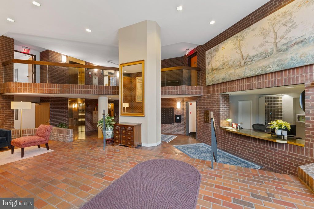 Photo of 1099 22nd Street NW #601, WASHINGTON, DC 20037 (MLS # DCDC2241246)