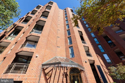 Condo For Sale - 1099 22nd Street #601<br/> WASHINGTON, DC 20037