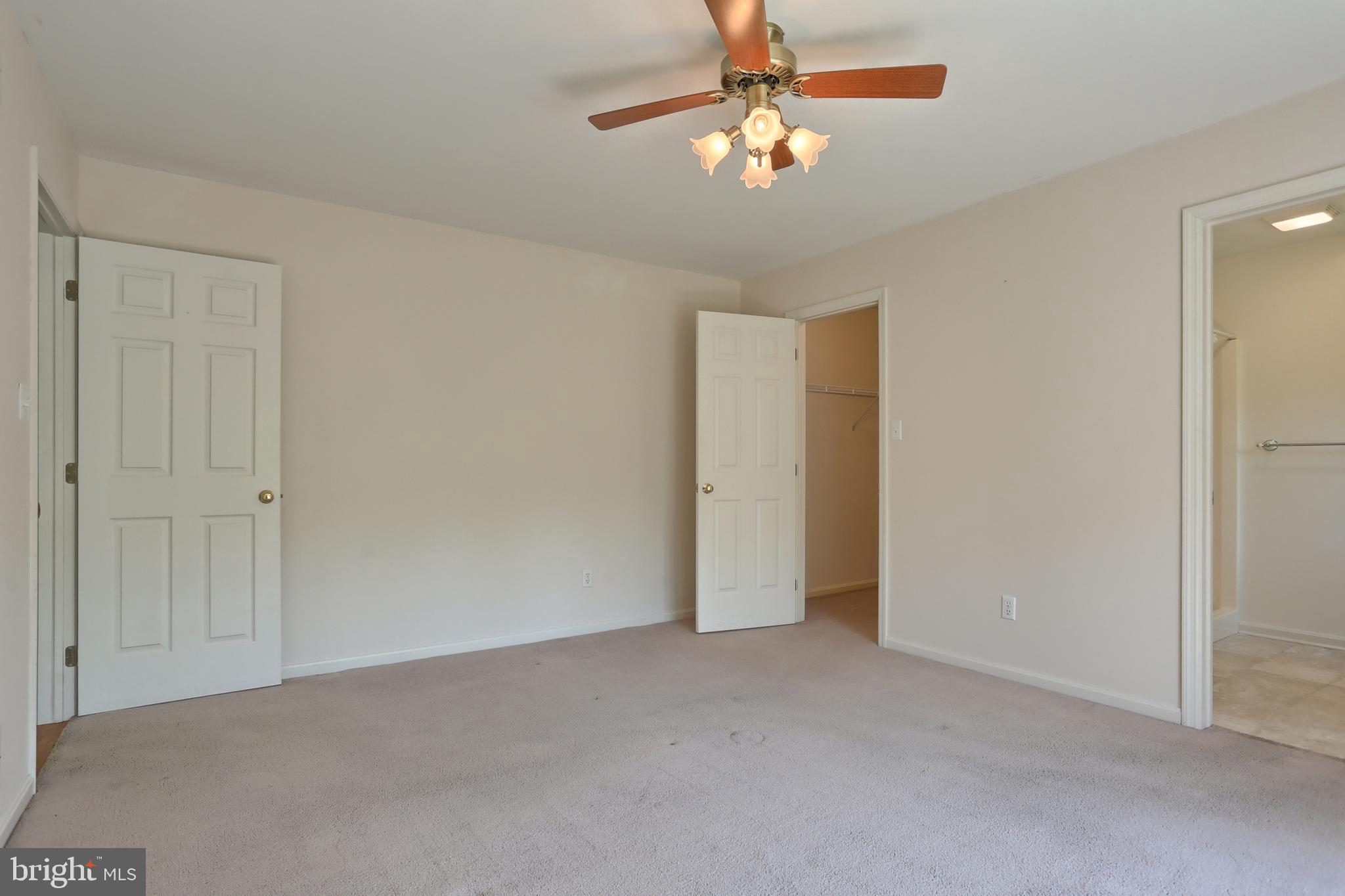 ELIZABETHTOWN - Residential