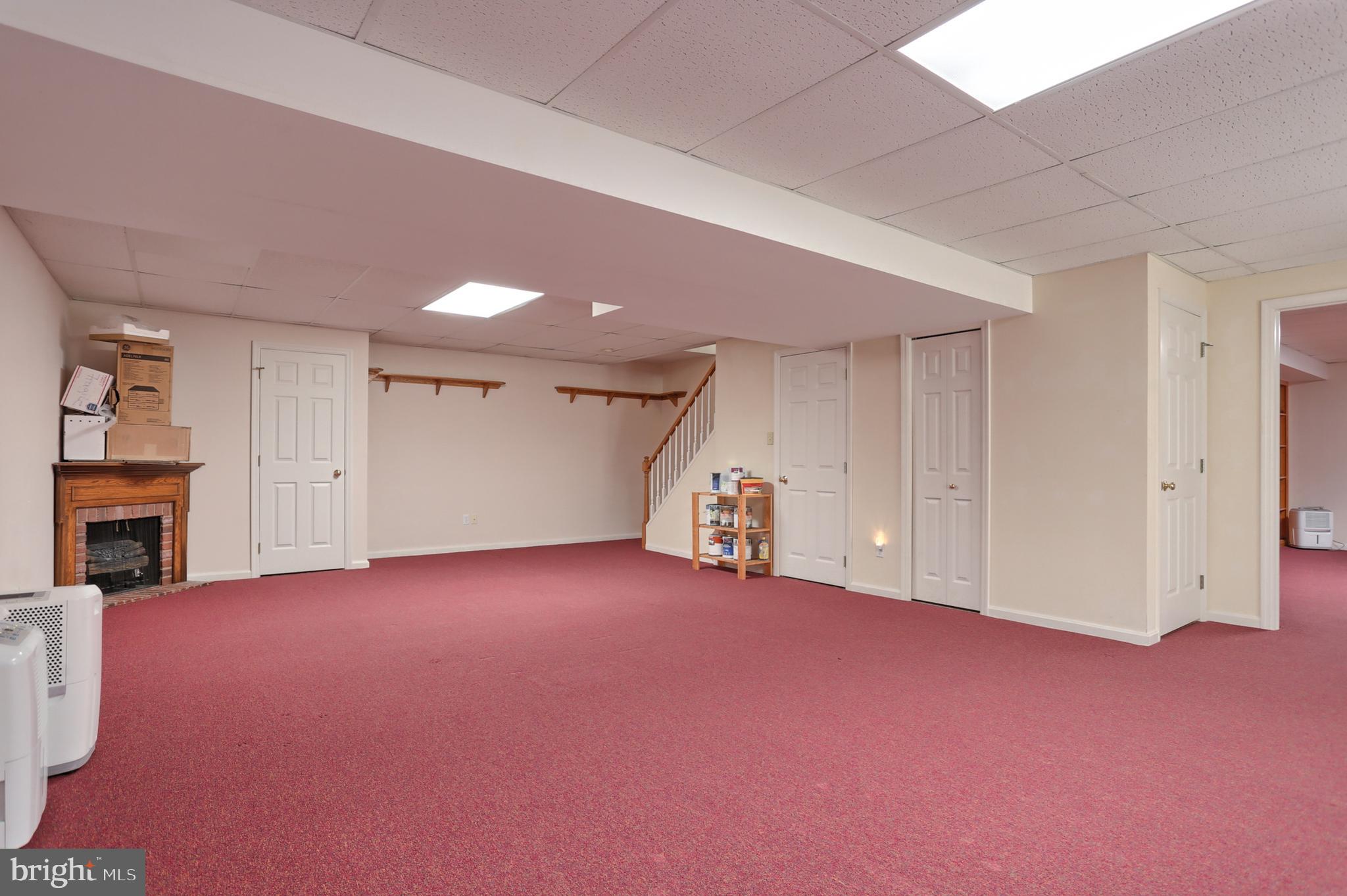 ELIZABETHTOWN - Residential