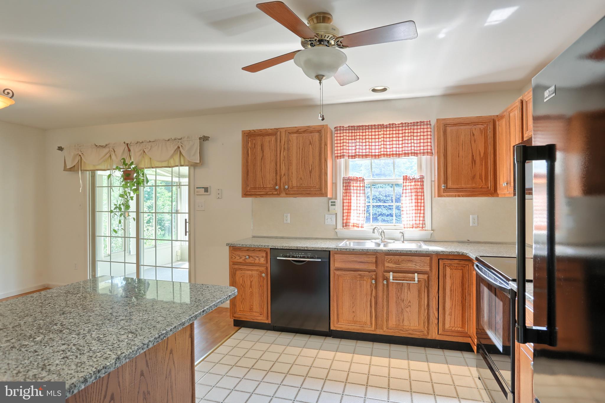 ELIZABETHTOWN - Residential