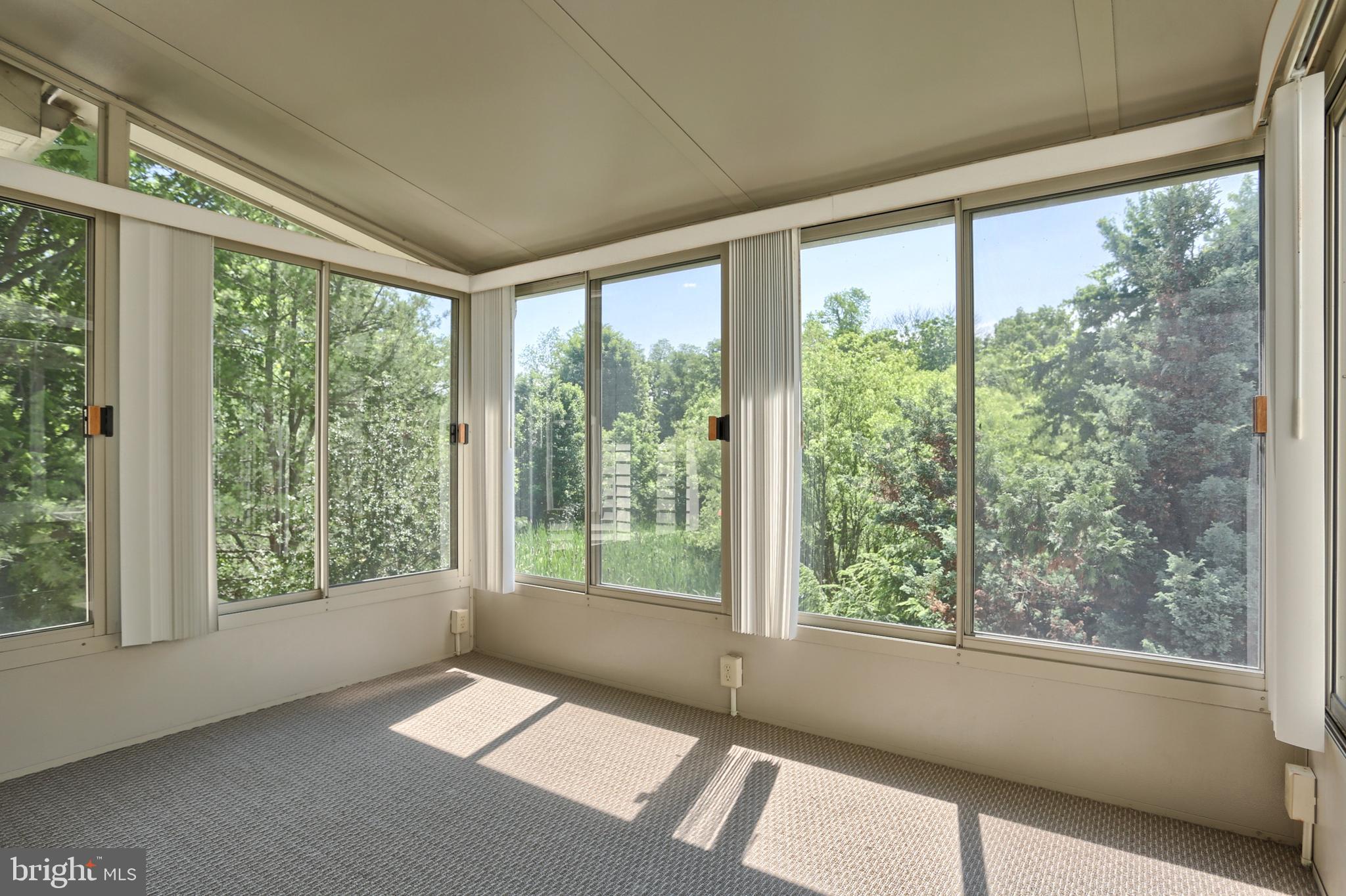 ELIZABETHTOWN - Residential