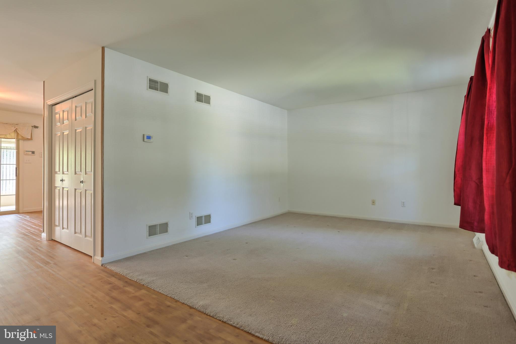 ELIZABETHTOWN - Residential