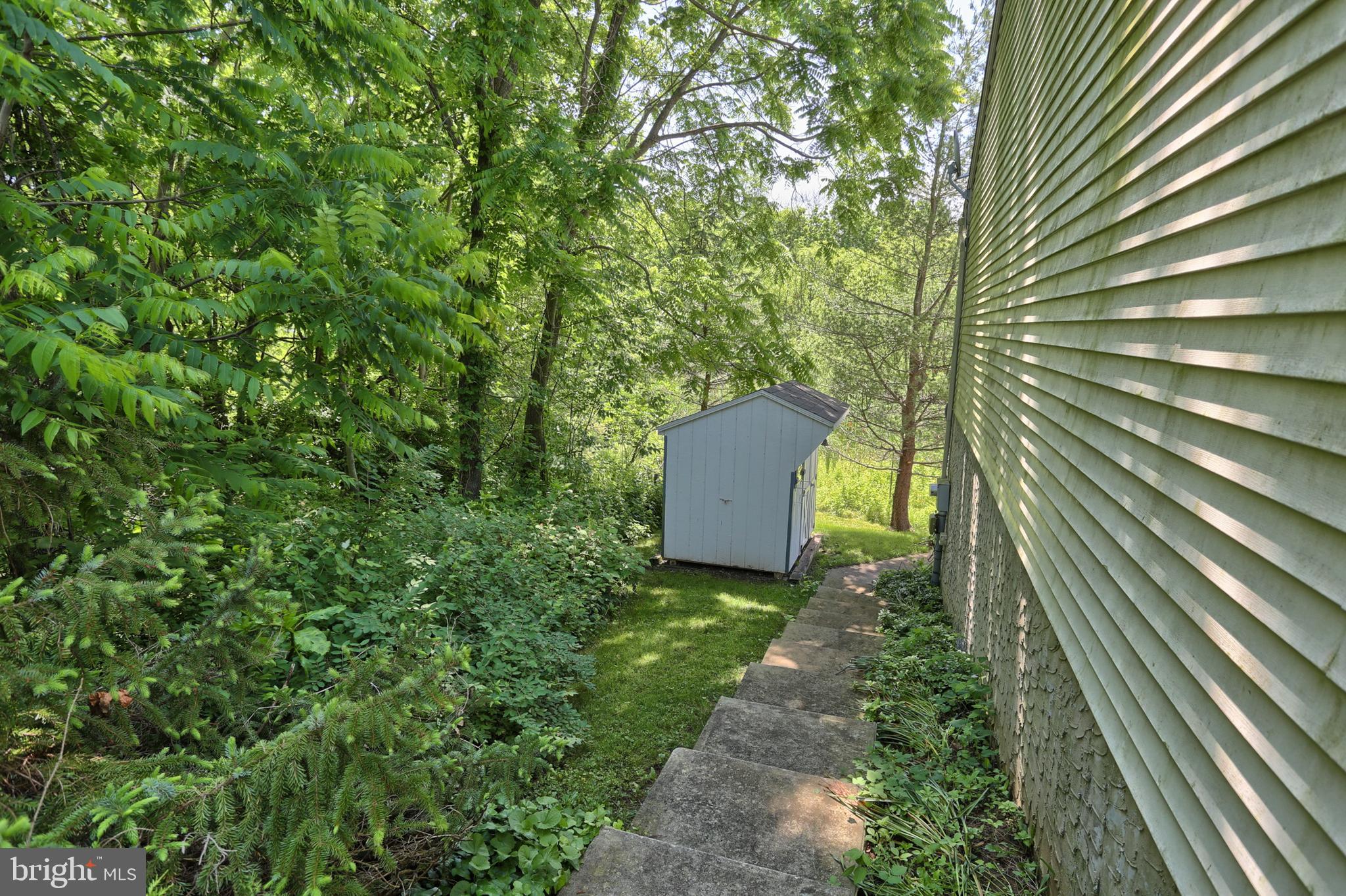 ELIZABETHTOWN - Residential