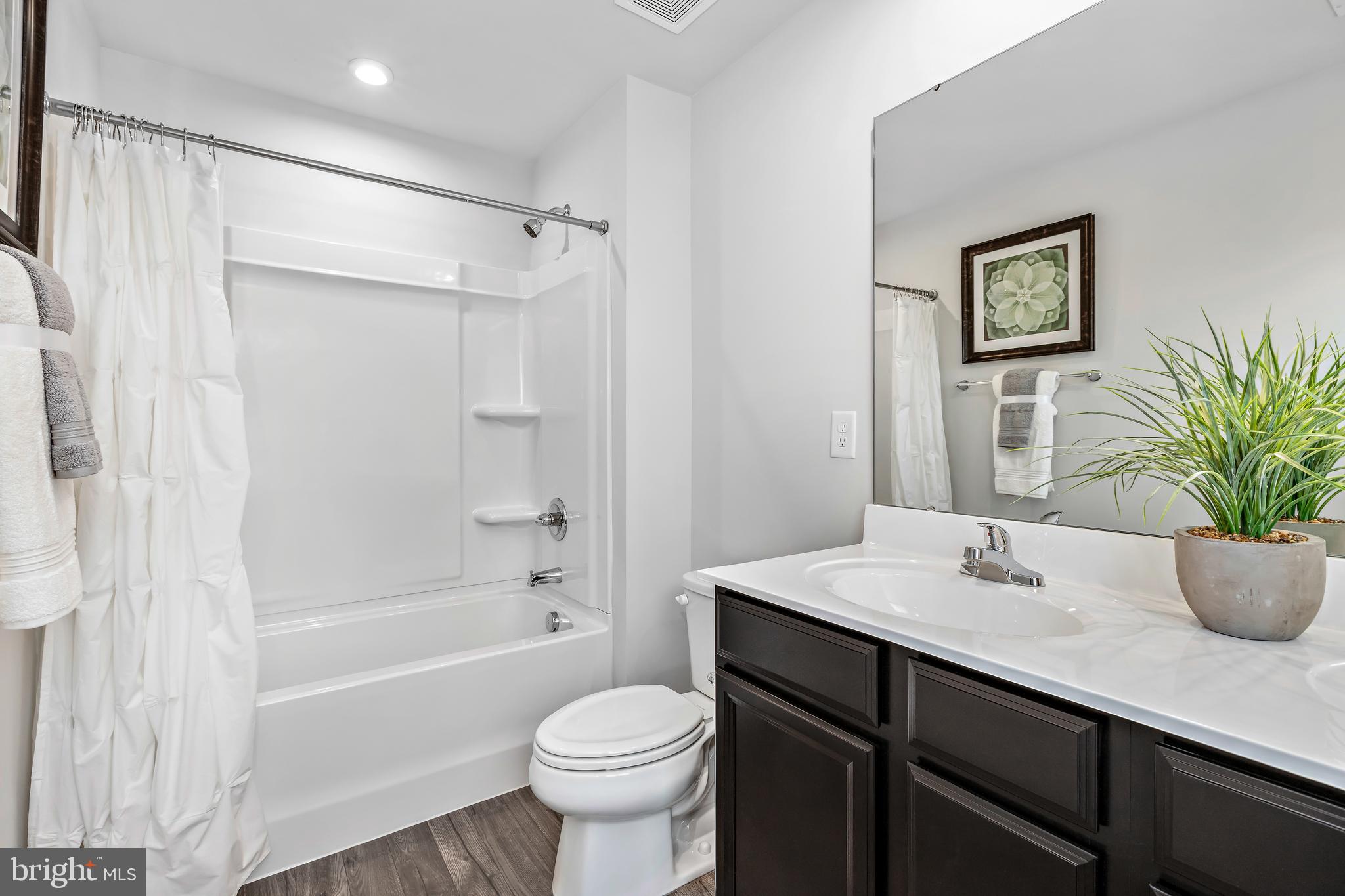 CHANDLERS GLEN - Residential