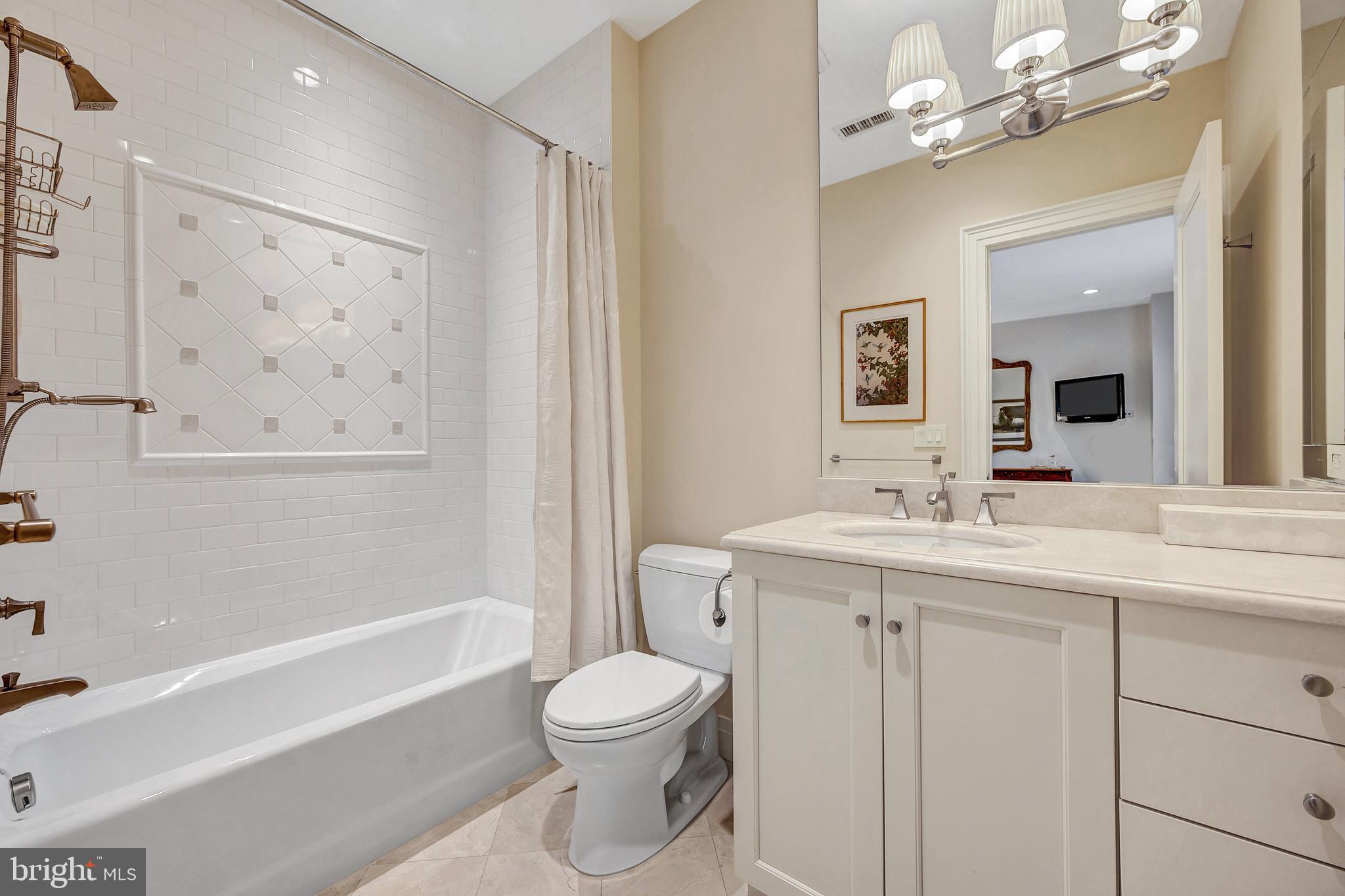 EDGEMOOR - Residential