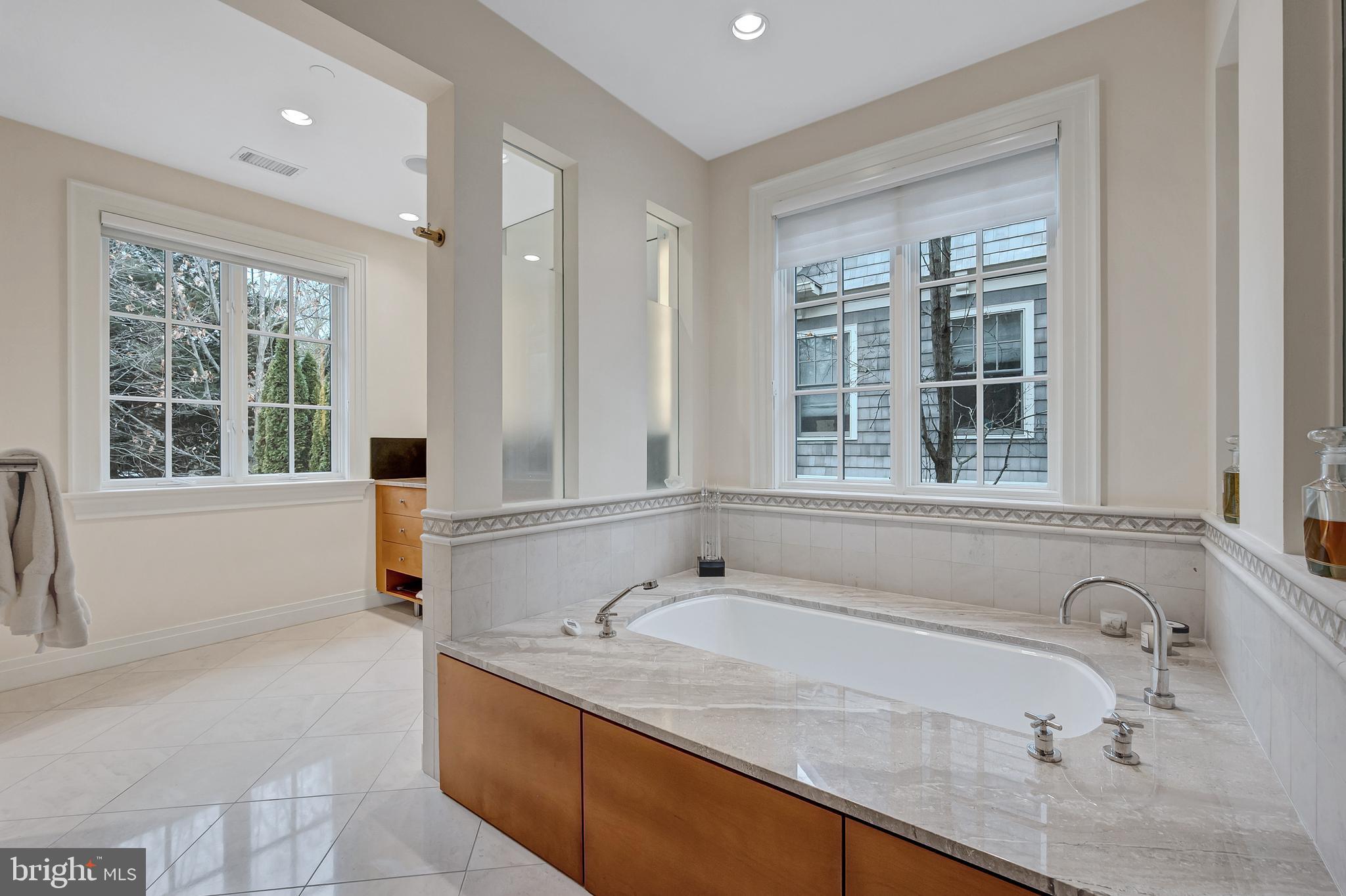 EDGEMOOR - Residential