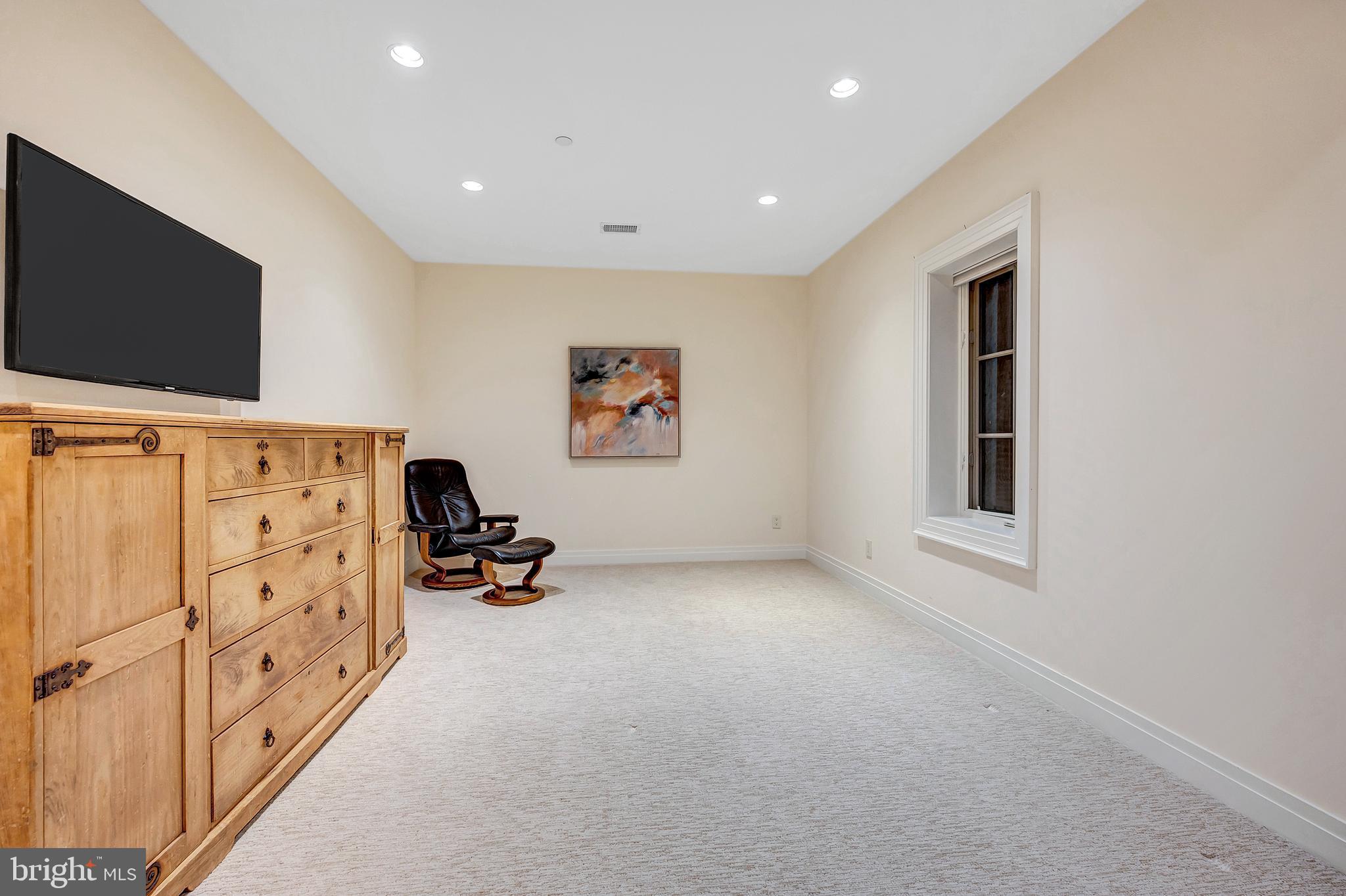 EDGEMOOR - Residential