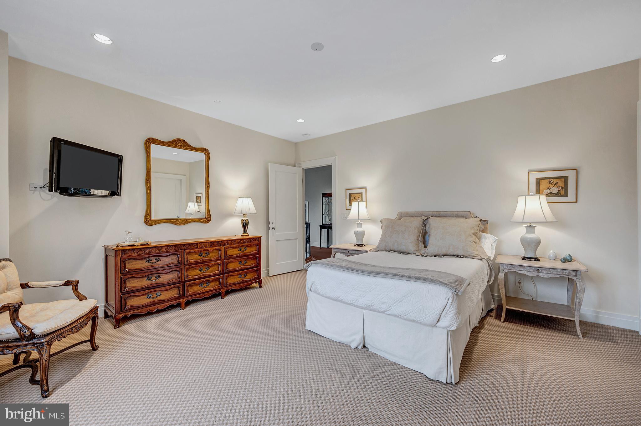 EDGEMOOR - Residential