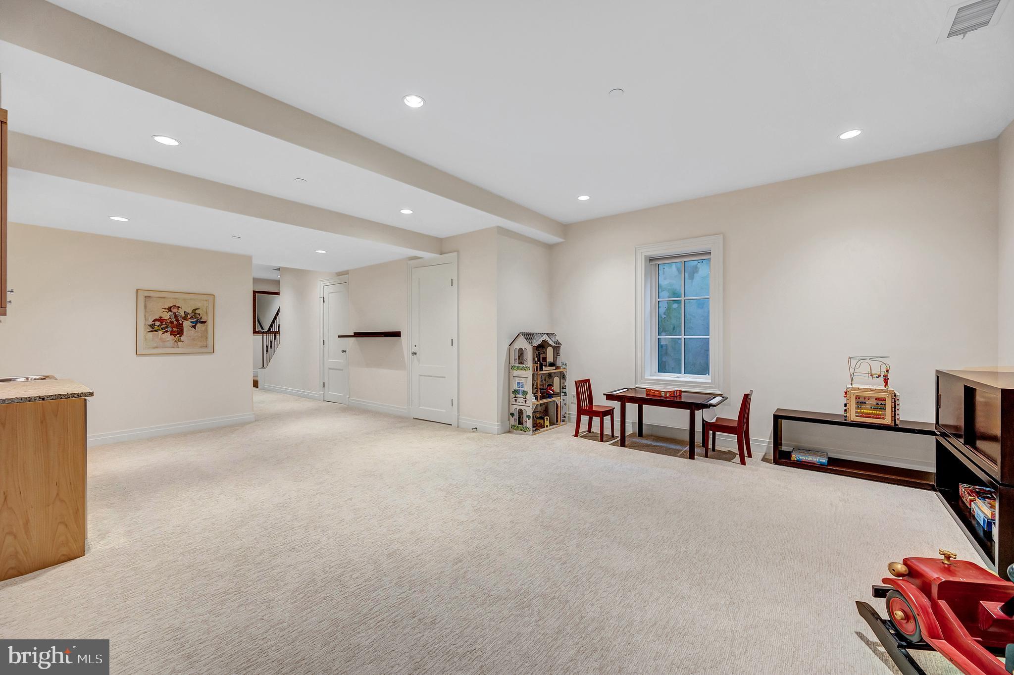 EDGEMOOR - Residential