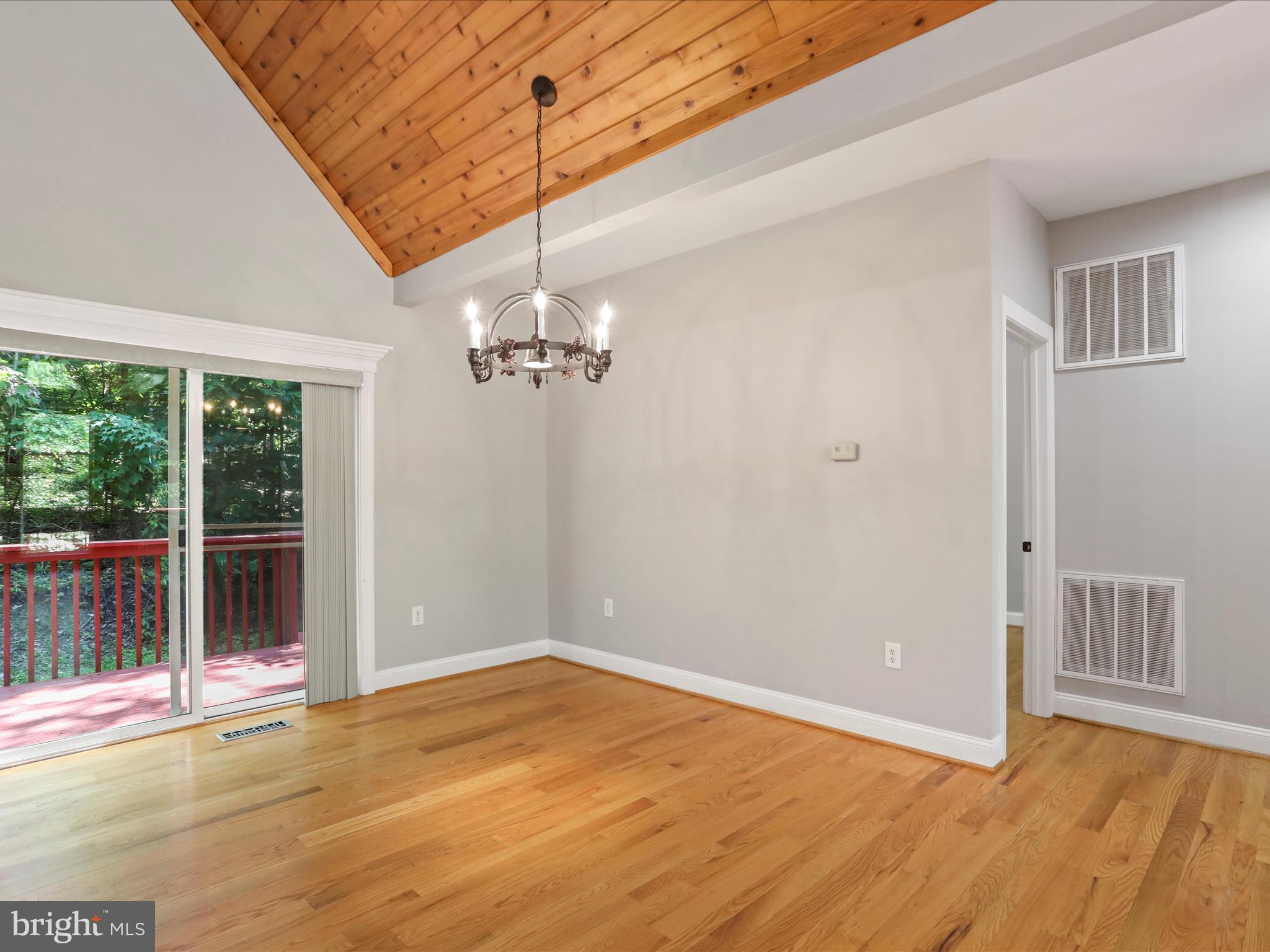 SHANNONDALE - Residential