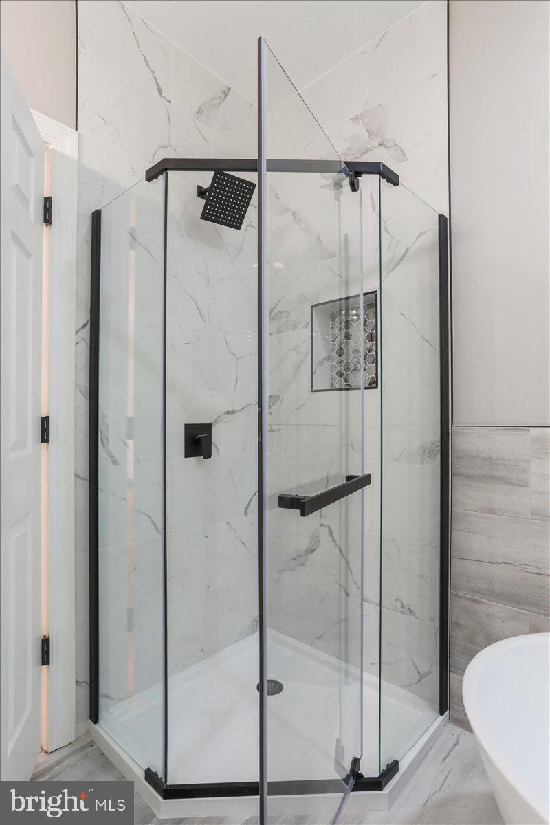 SHANNONDALE - Residential