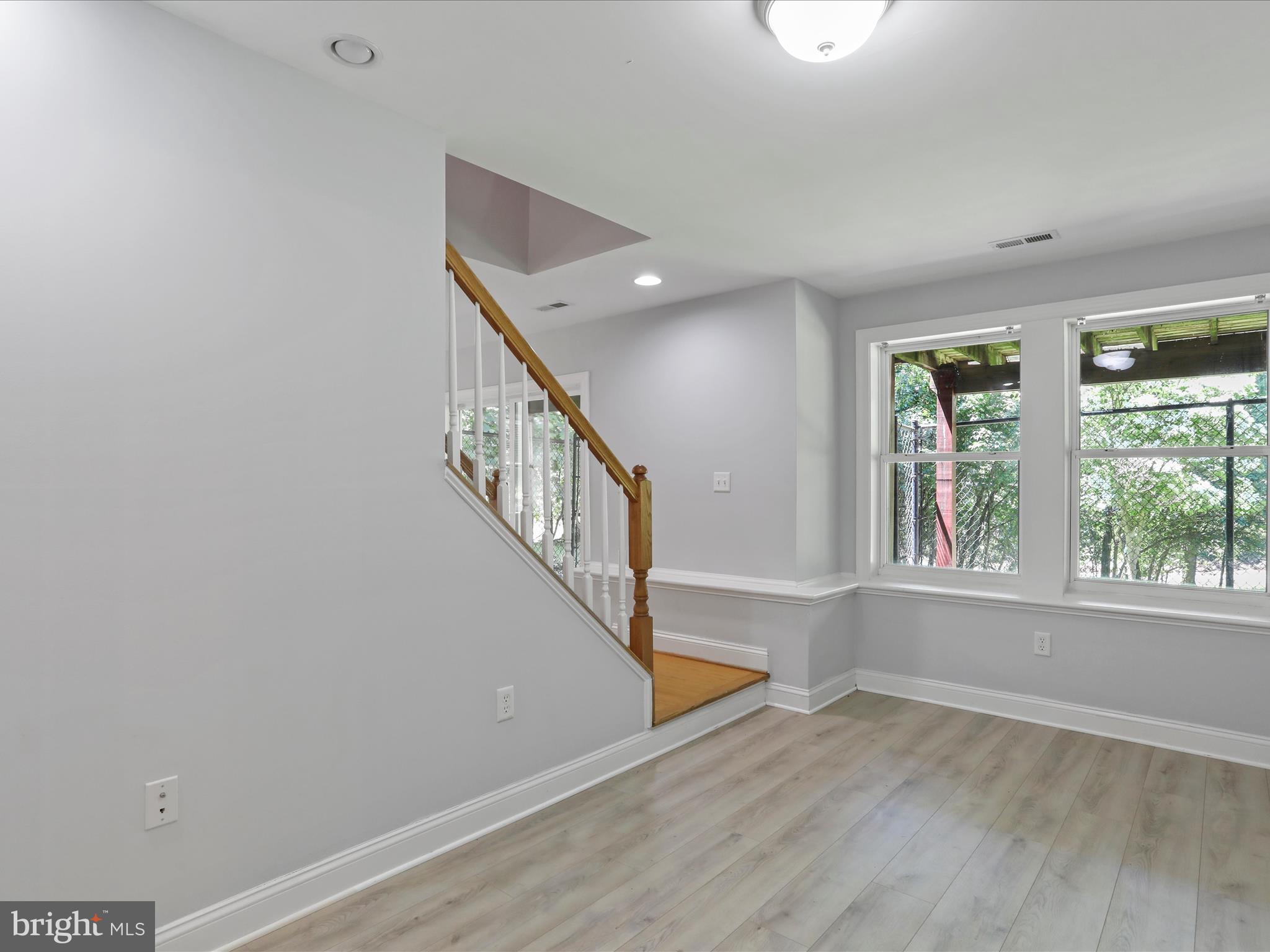 SHANNONDALE - Residential