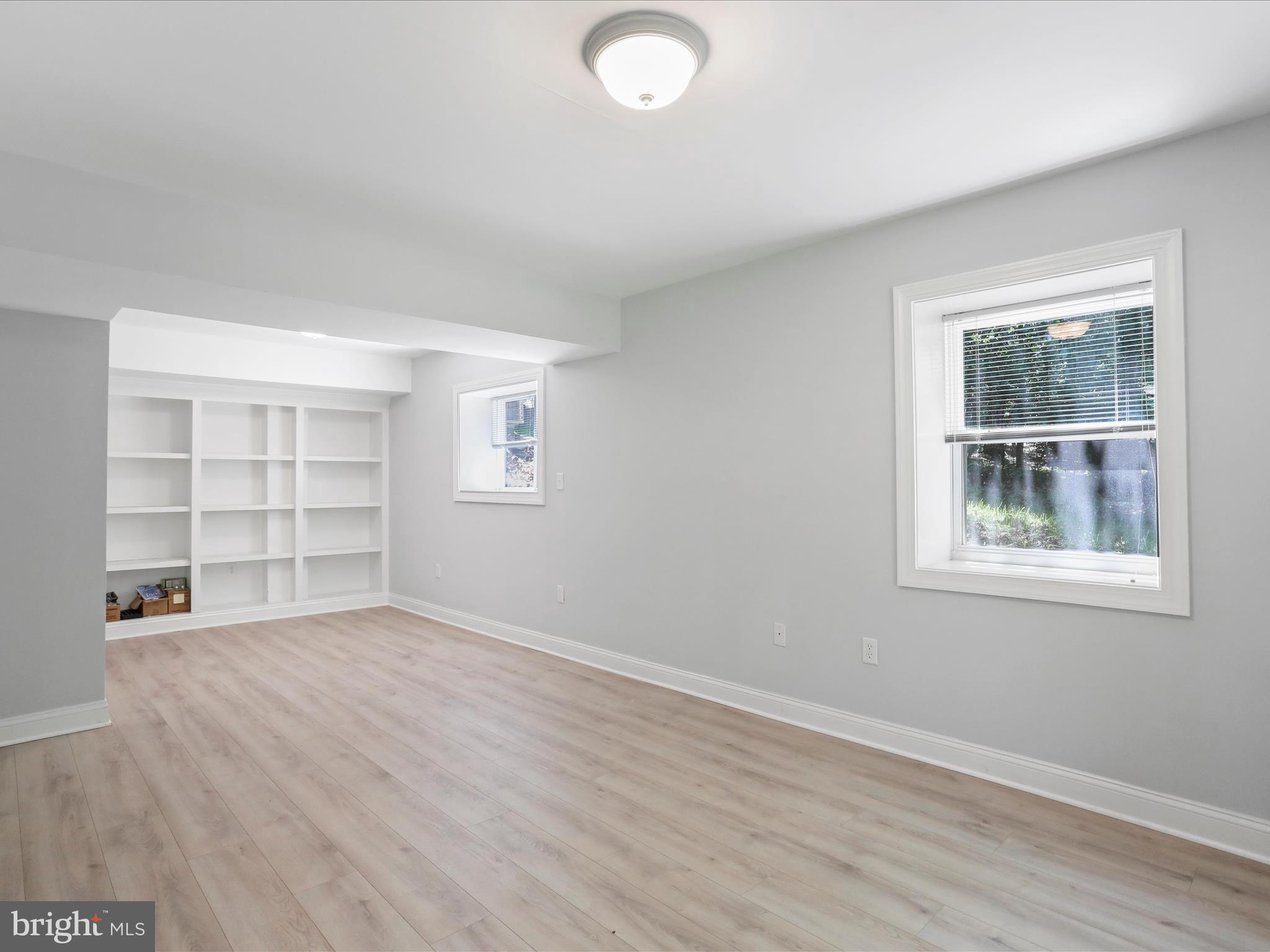 SHANNONDALE - Residential