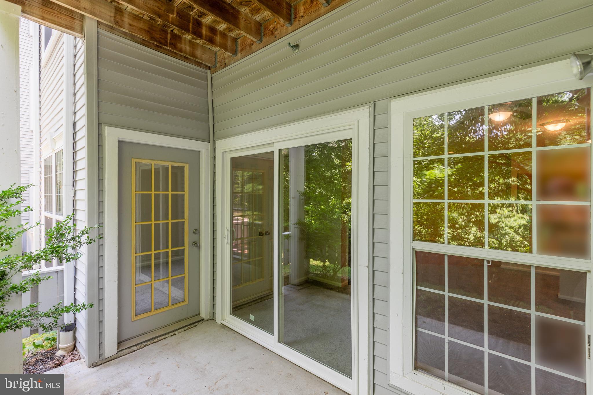 SILVERBROOK FARMS - Residential