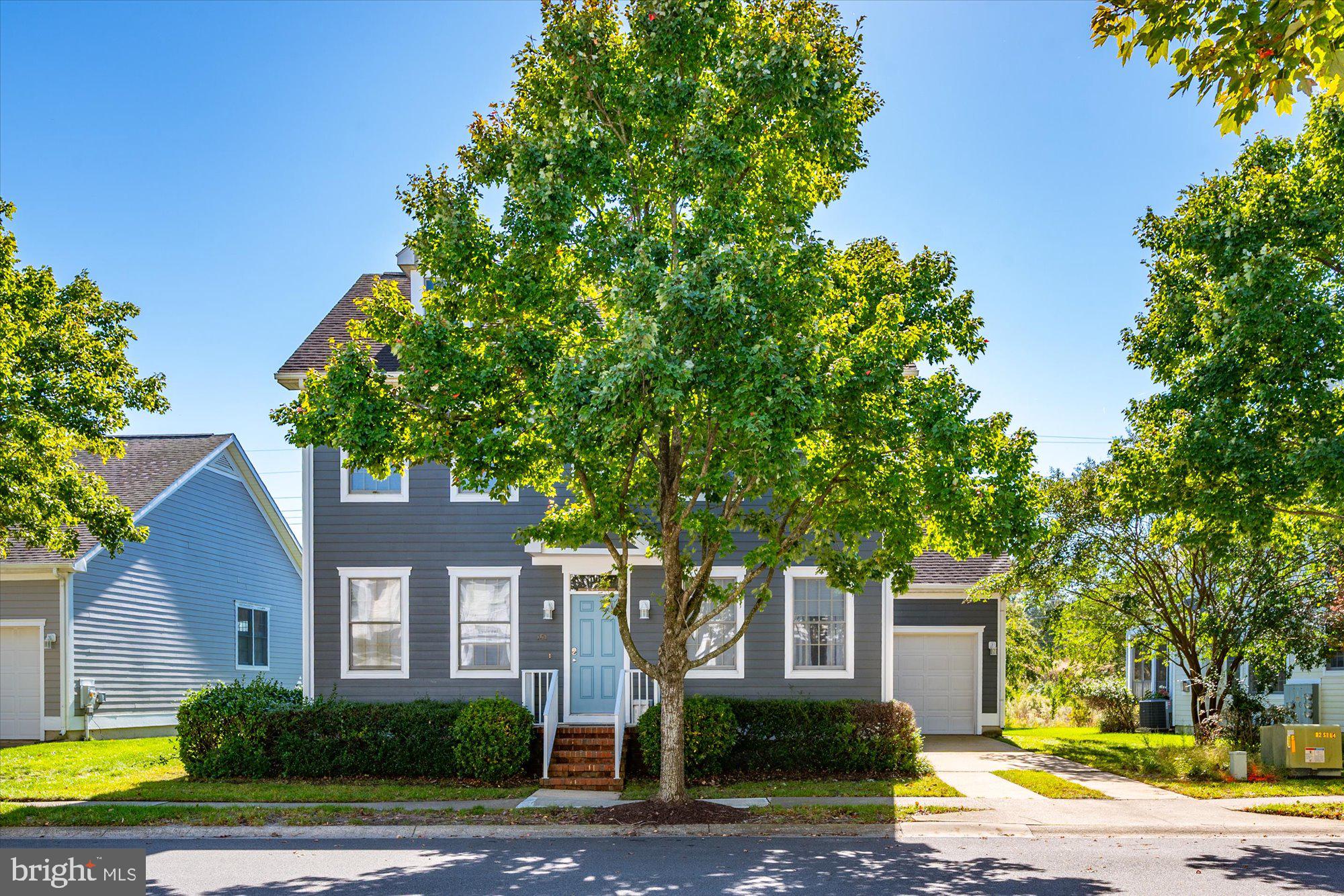 164 OCTOBER GLORY AVENUE