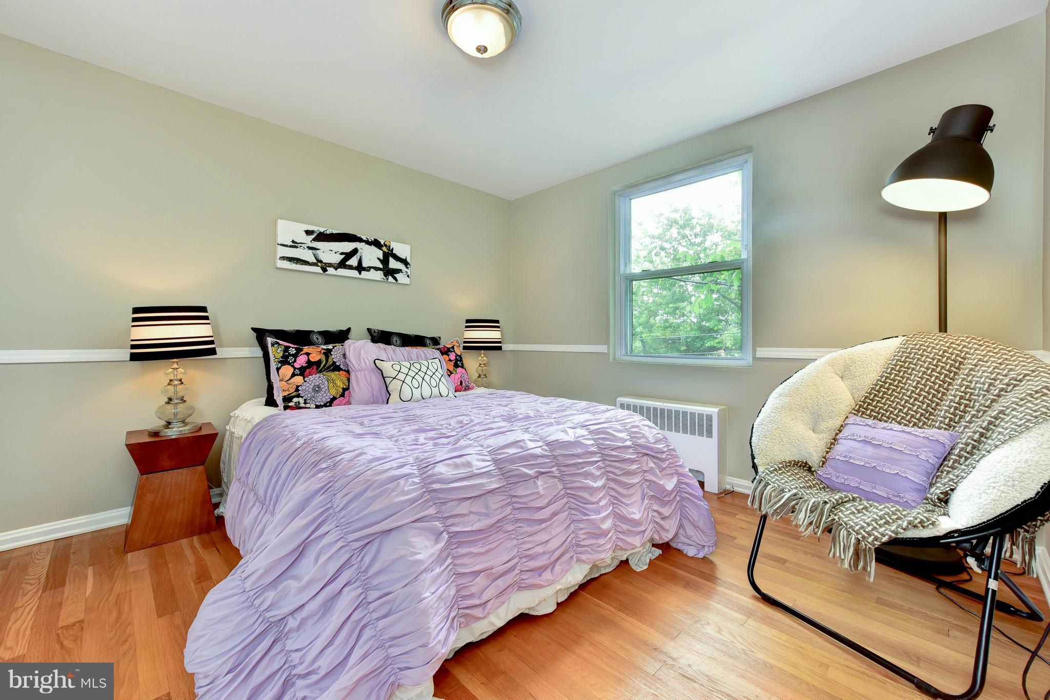 WARWICK VILLAGE - Residential