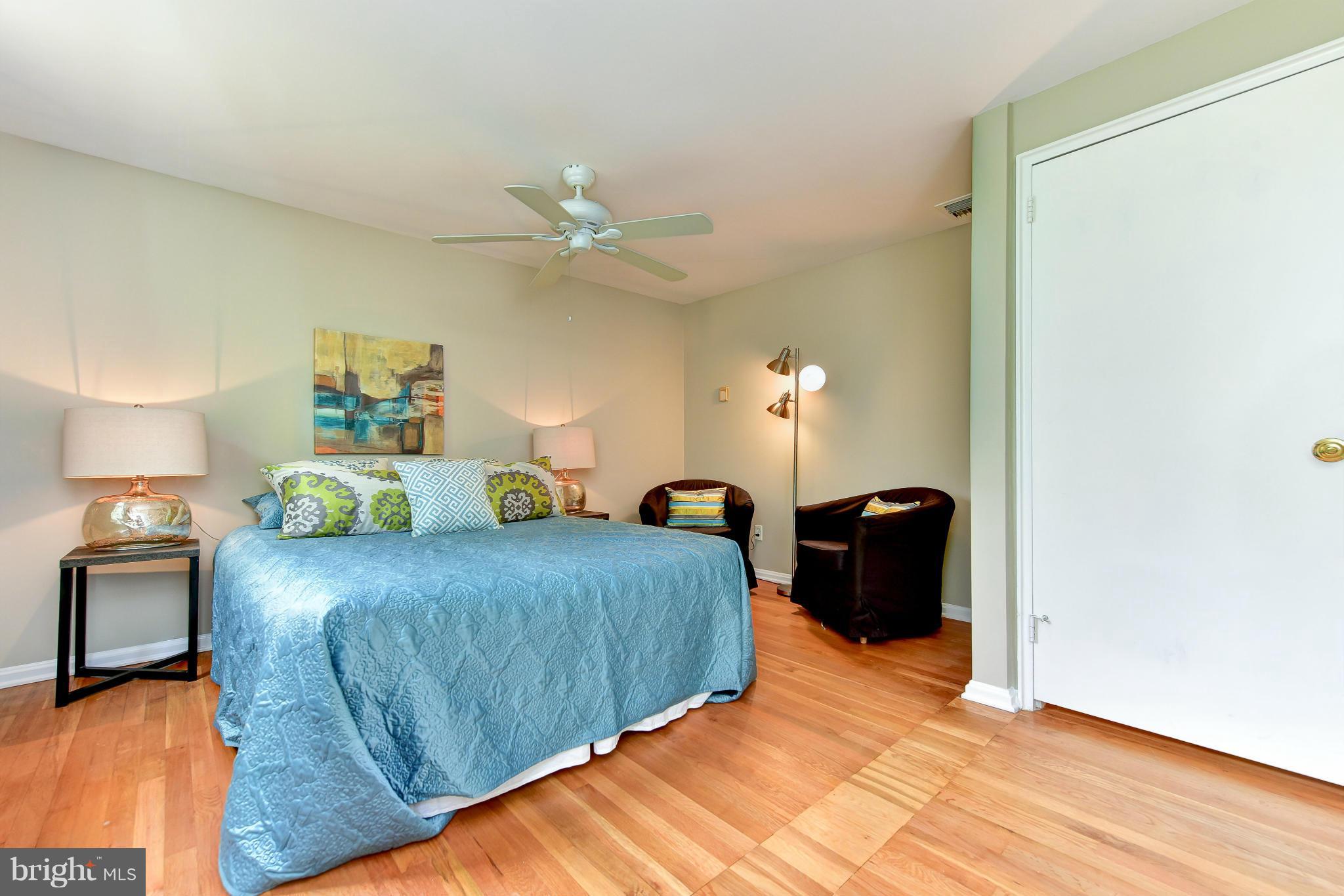 WARWICK VILLAGE - Residential