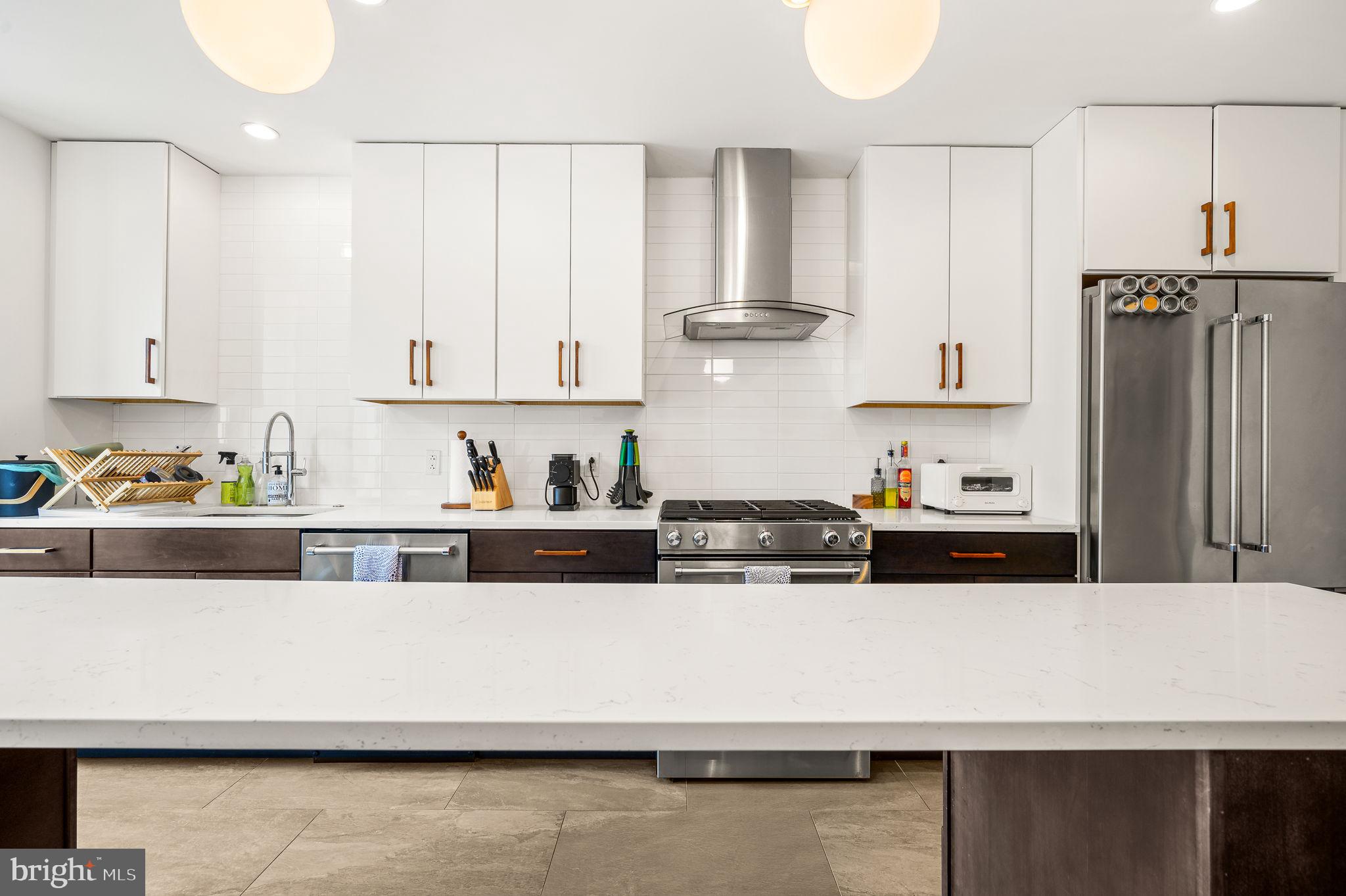 PASSYUNK SQUARE - Residential Lease