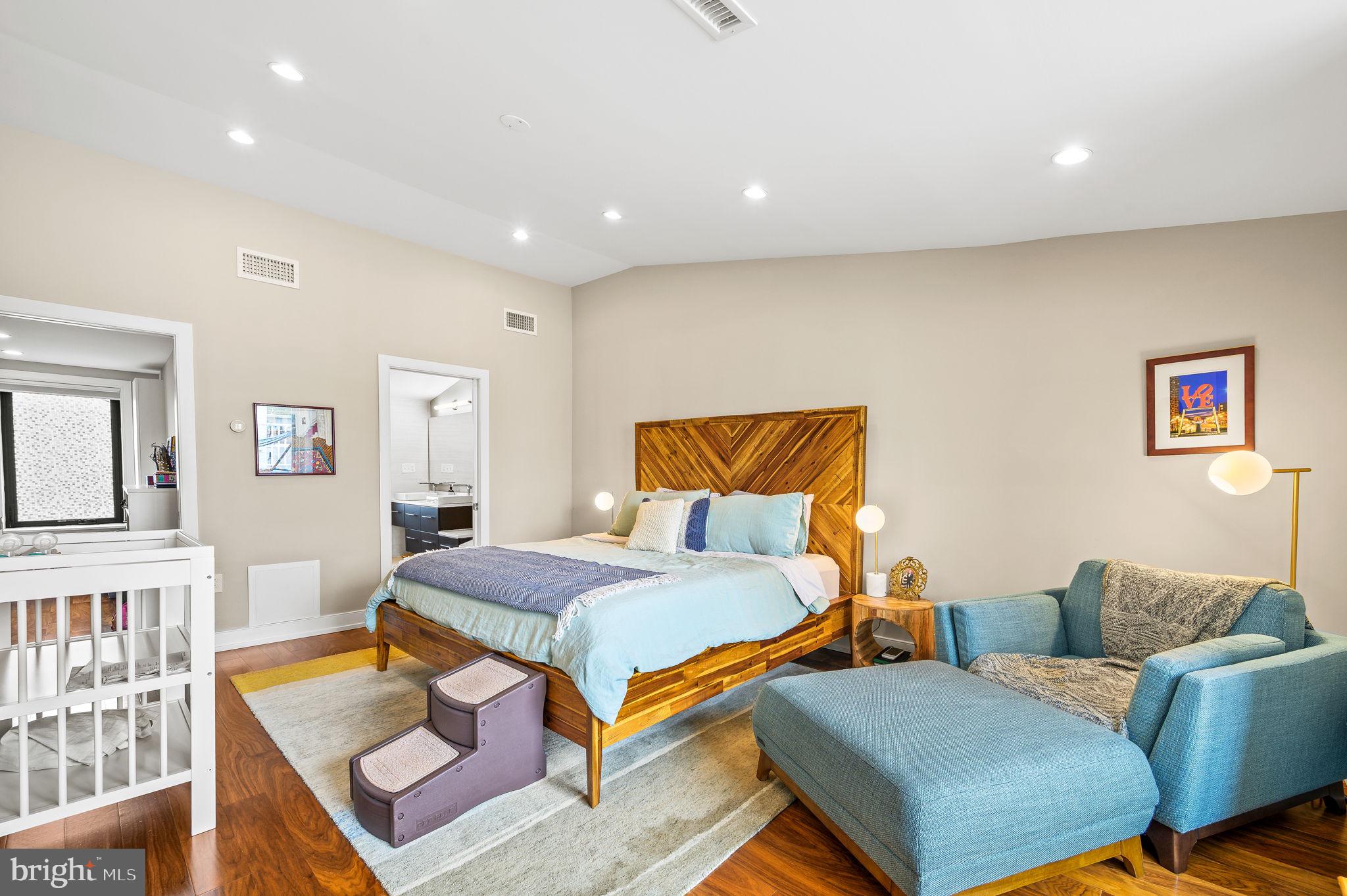 PASSYUNK SQUARE - Residential Lease